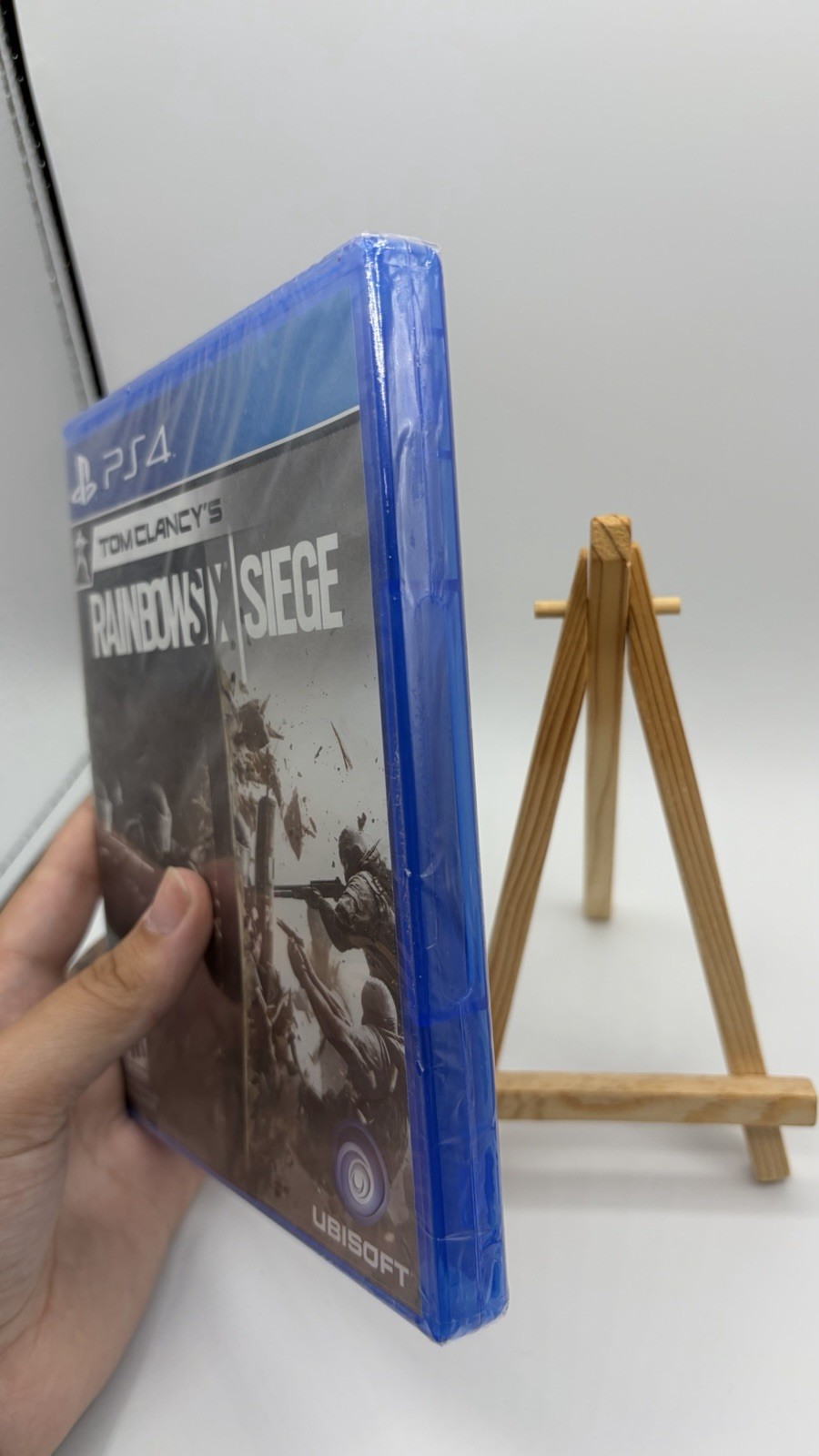 Tom Clancy’s Rainbow Six Siege (PlayStation 4, 2015) PS4 NEW SEALED