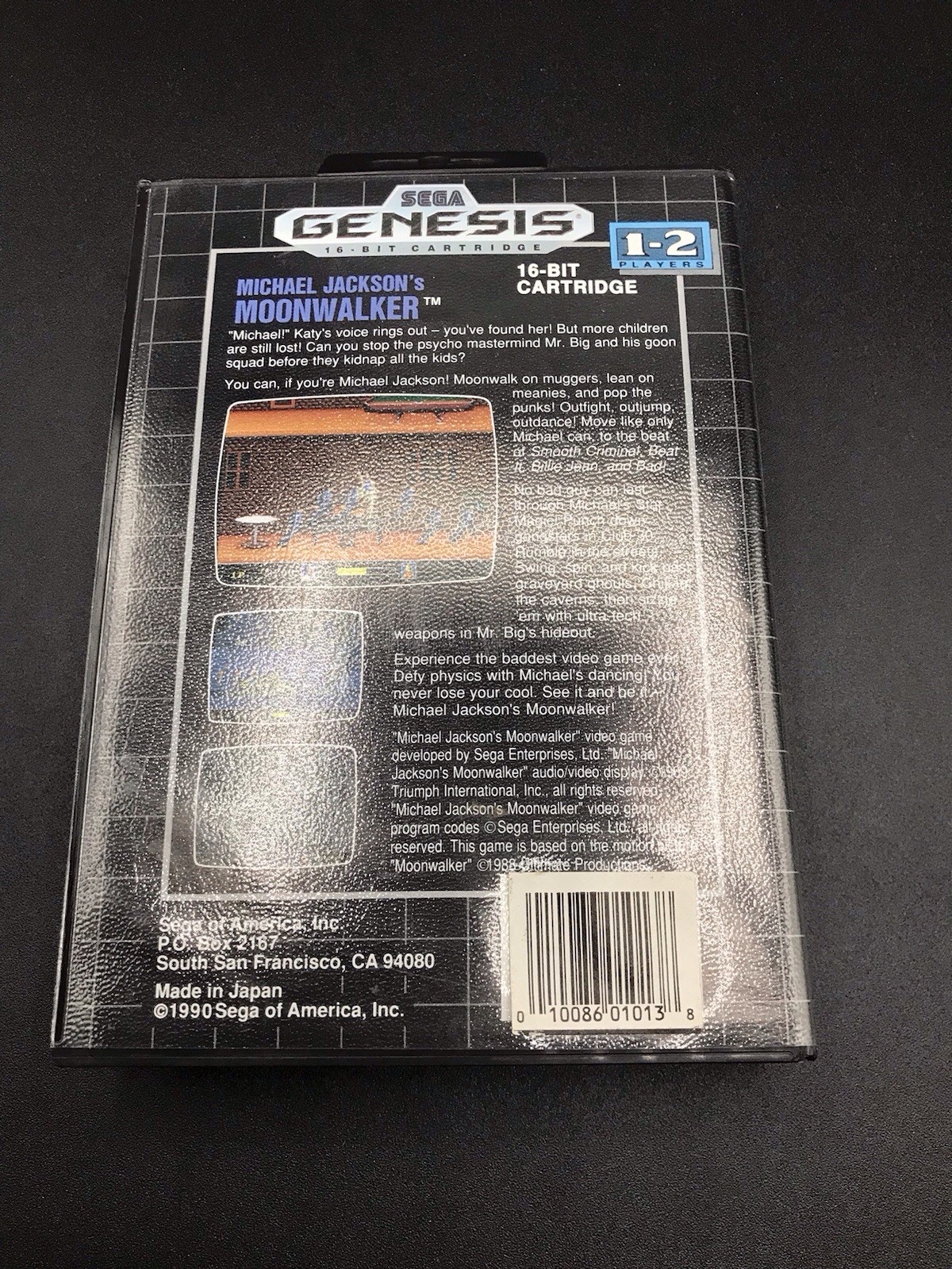 Michael Jackson’s Moonwalker – Rare Triumph variant 1st print – Sega Genesis