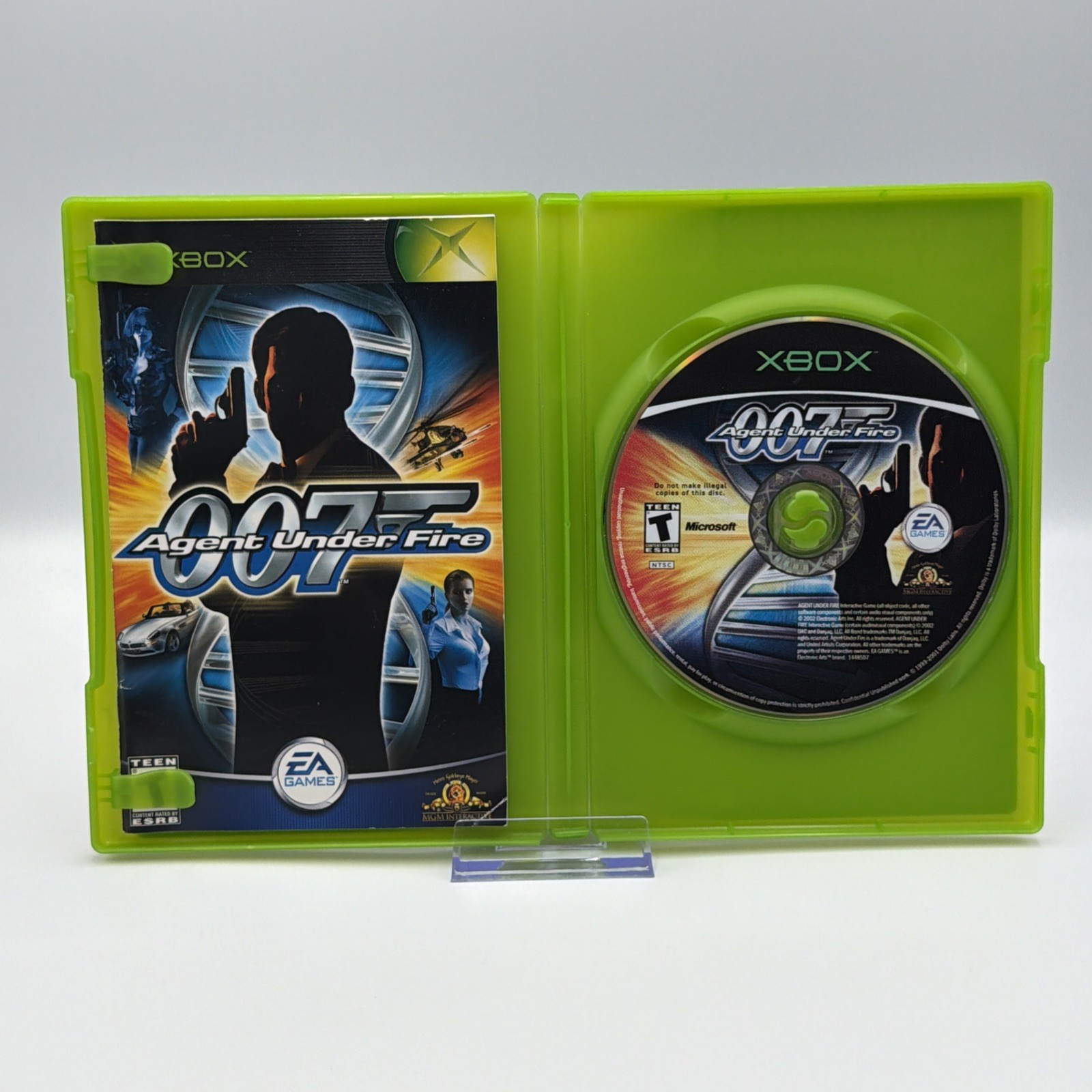 James Bond 007 Agent Under Fire Xbox Black Label Complete w/ Manual CIB Tested