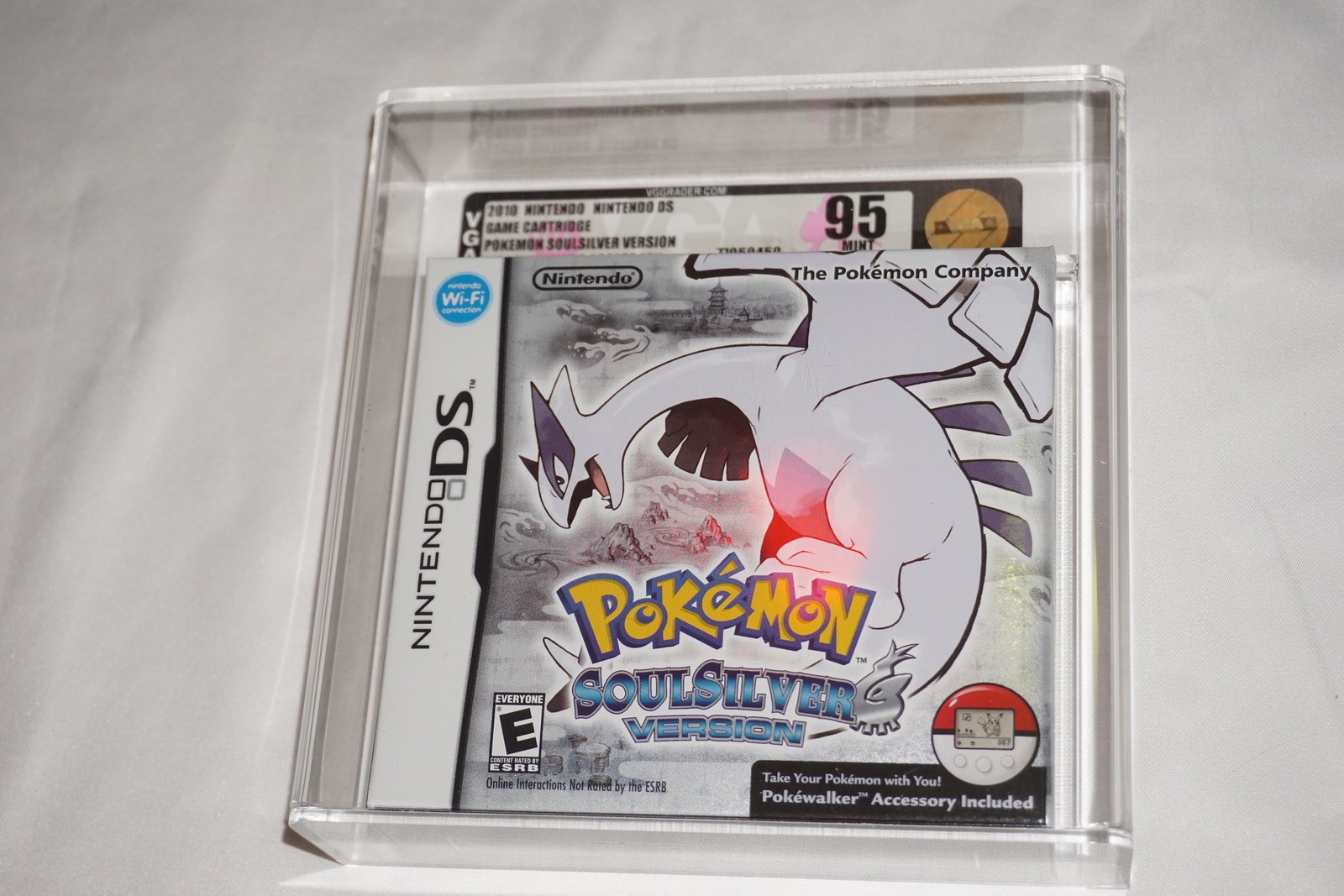 Pokemon: SoulSilver Bundle Pokewalker (Nintendo DS) NEW VGA 95 Uncirculated