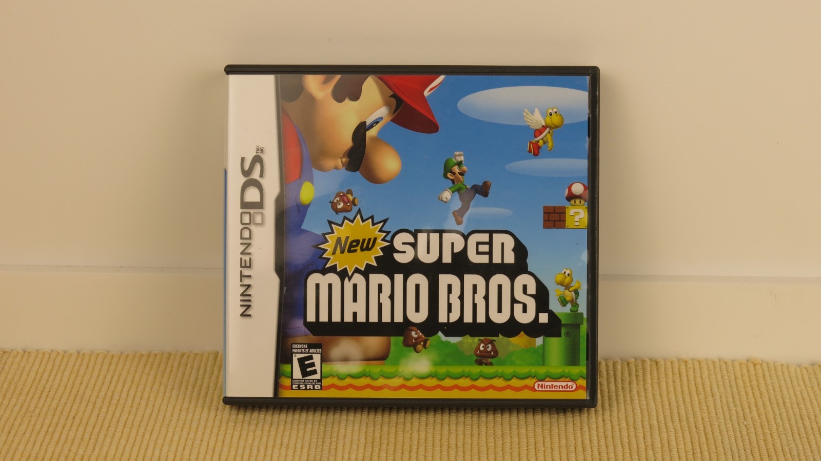 New Super Mario Bros – Nintendo DS Pristine Authentic 2006