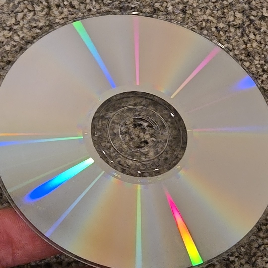 Metal Gear Solid: Tactical Espionage Action (PC CD-ROM) 2-Disc Set Plain Case