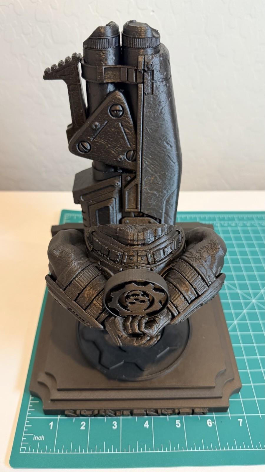 GOW Gears Of War Dominic Santiago Like 7×7 Top Floating Shelf