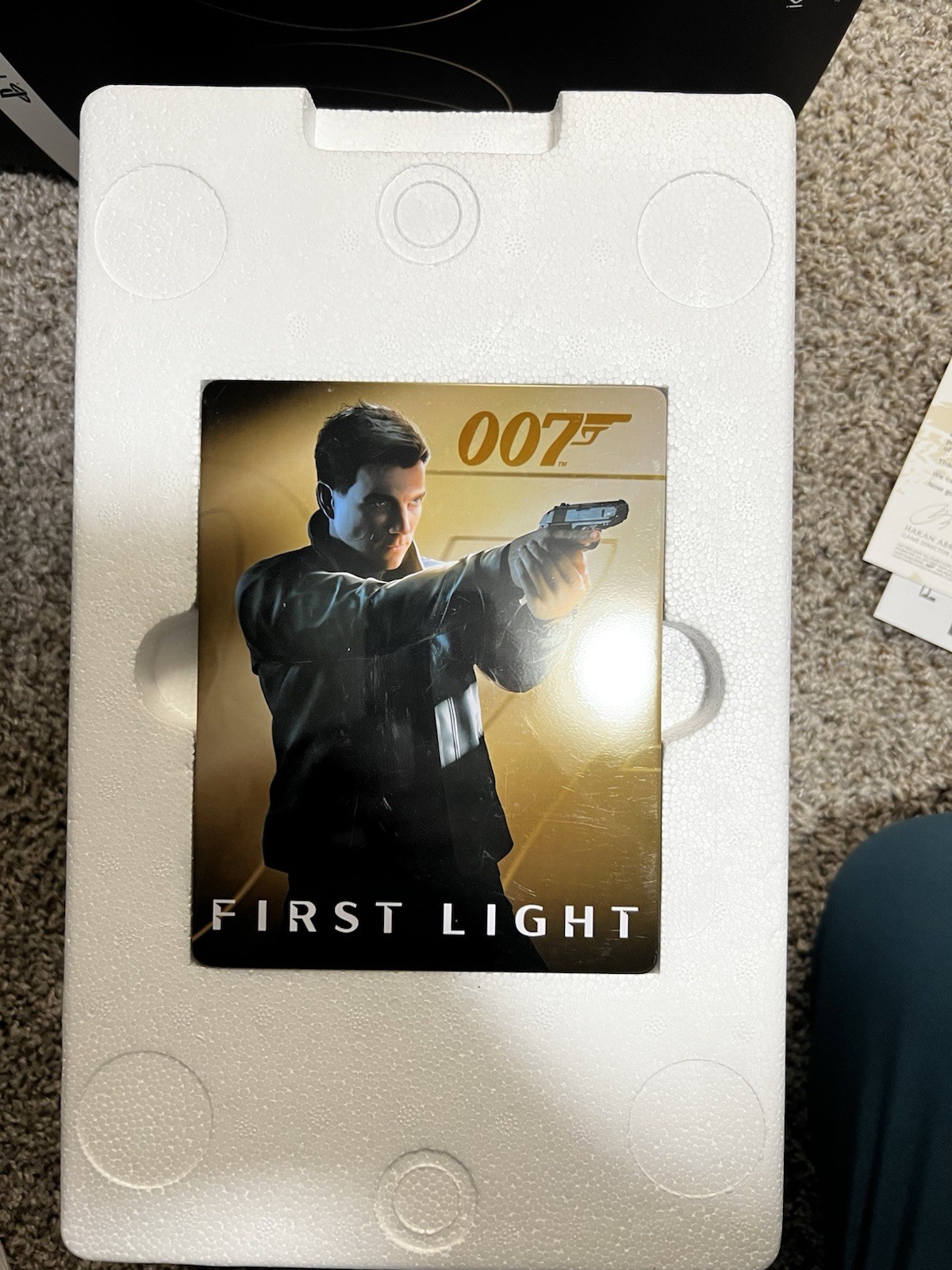 007 First Light – Partial Collector’s Edition – No Game – No Original Steelbook