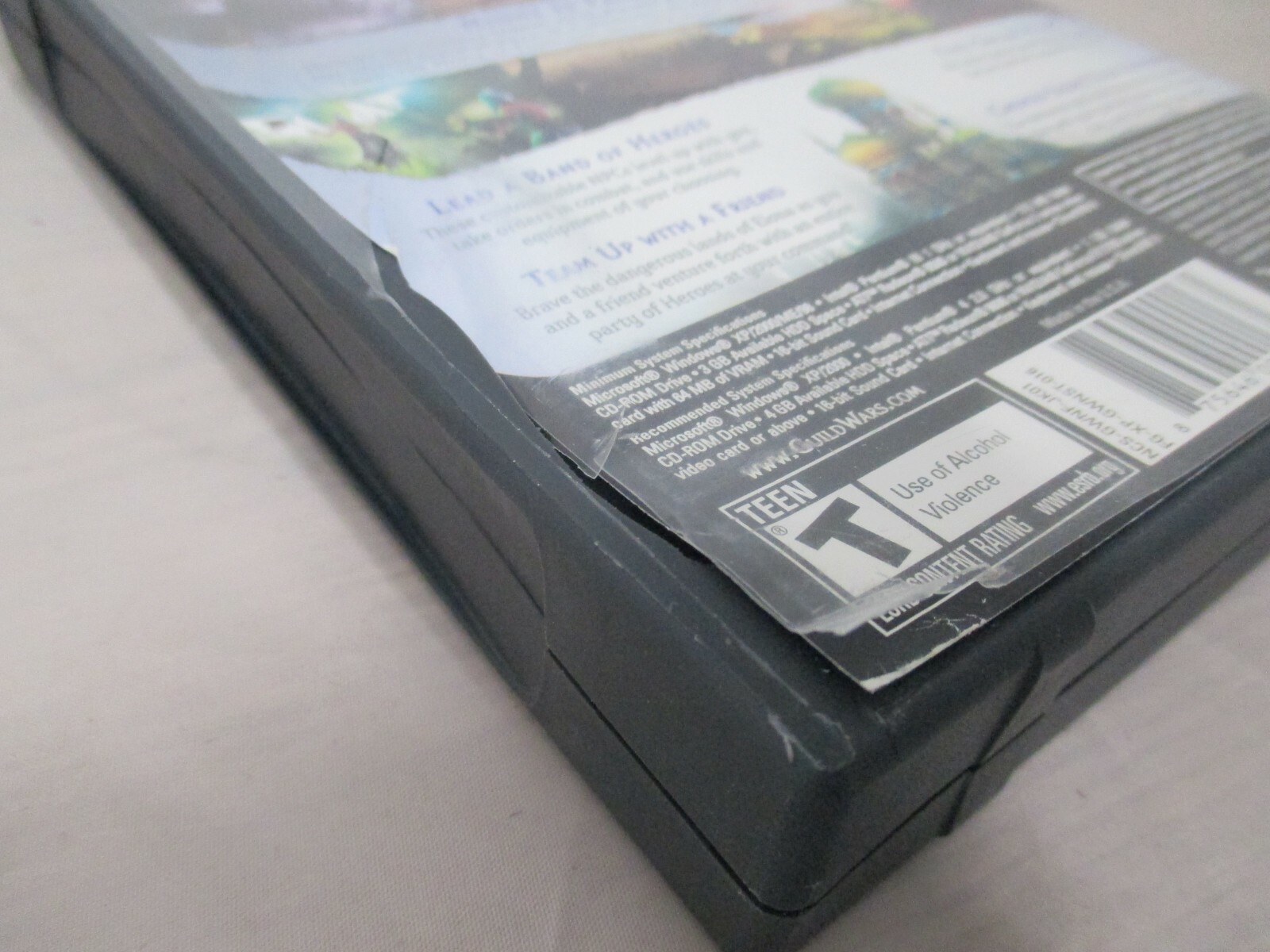 Guild Wars: Nightfall – PC CD ROM COMPLETE with Poster! 3 Discs