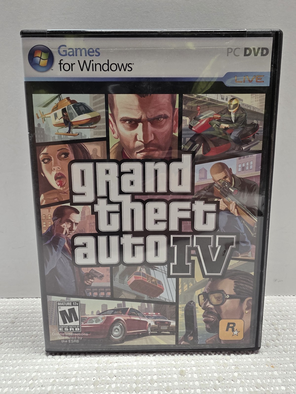Grand Theft Auto IV GTA 4 PC DVD Complete 2 Discs Manual Map Games for Windows
