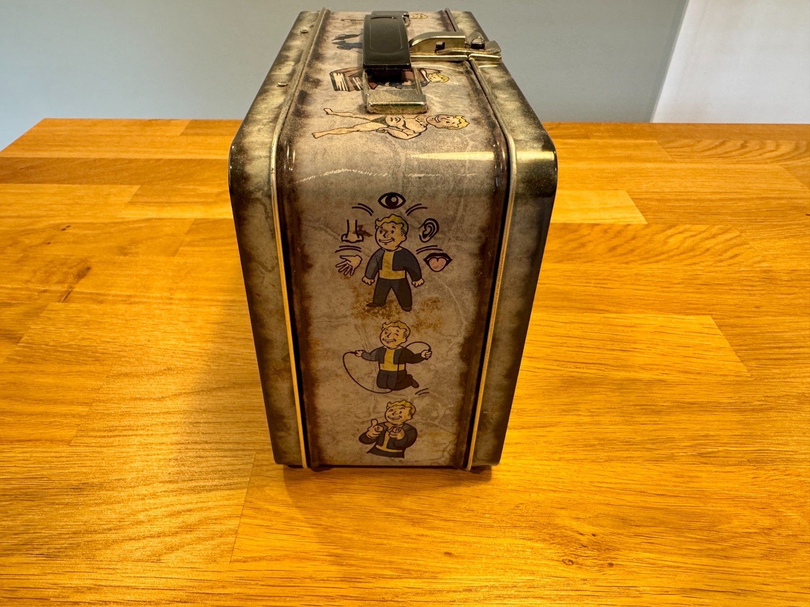 Fallout 3 Limited Collectors Edition Microsoft Xbox 360 – Great condition!