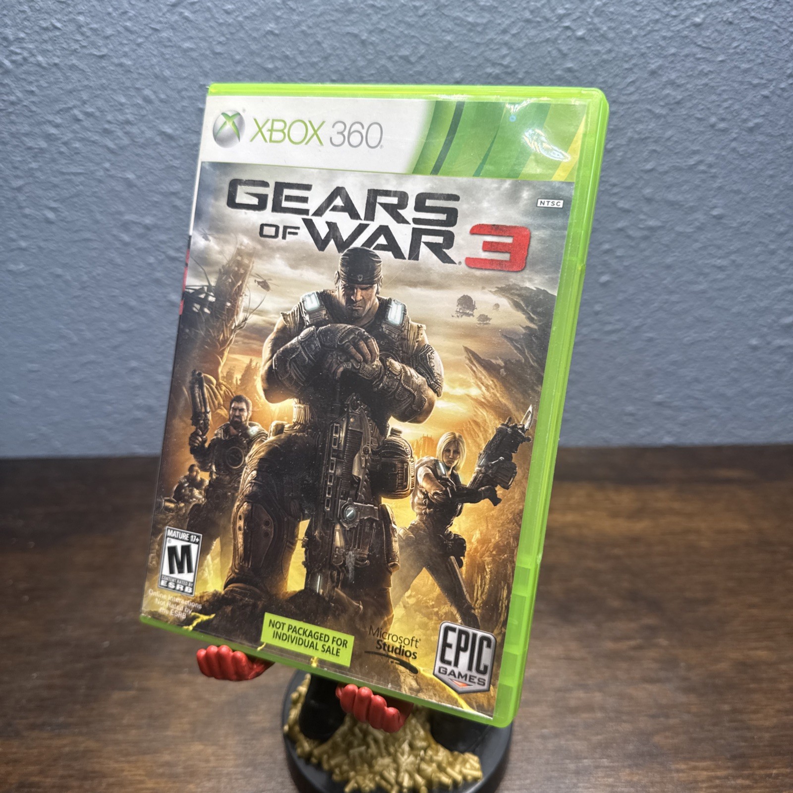 Gears of War 2 Microsoft Xbox 360 CIB Complete with Sticker Sheet