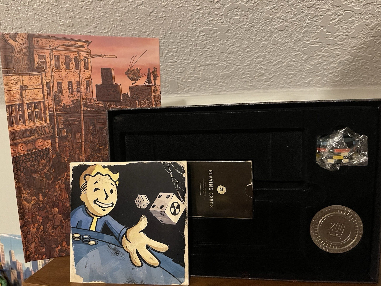 Fallout: New Vegas — Collector’s Edition (Microsoft Xbox 360, 2010)