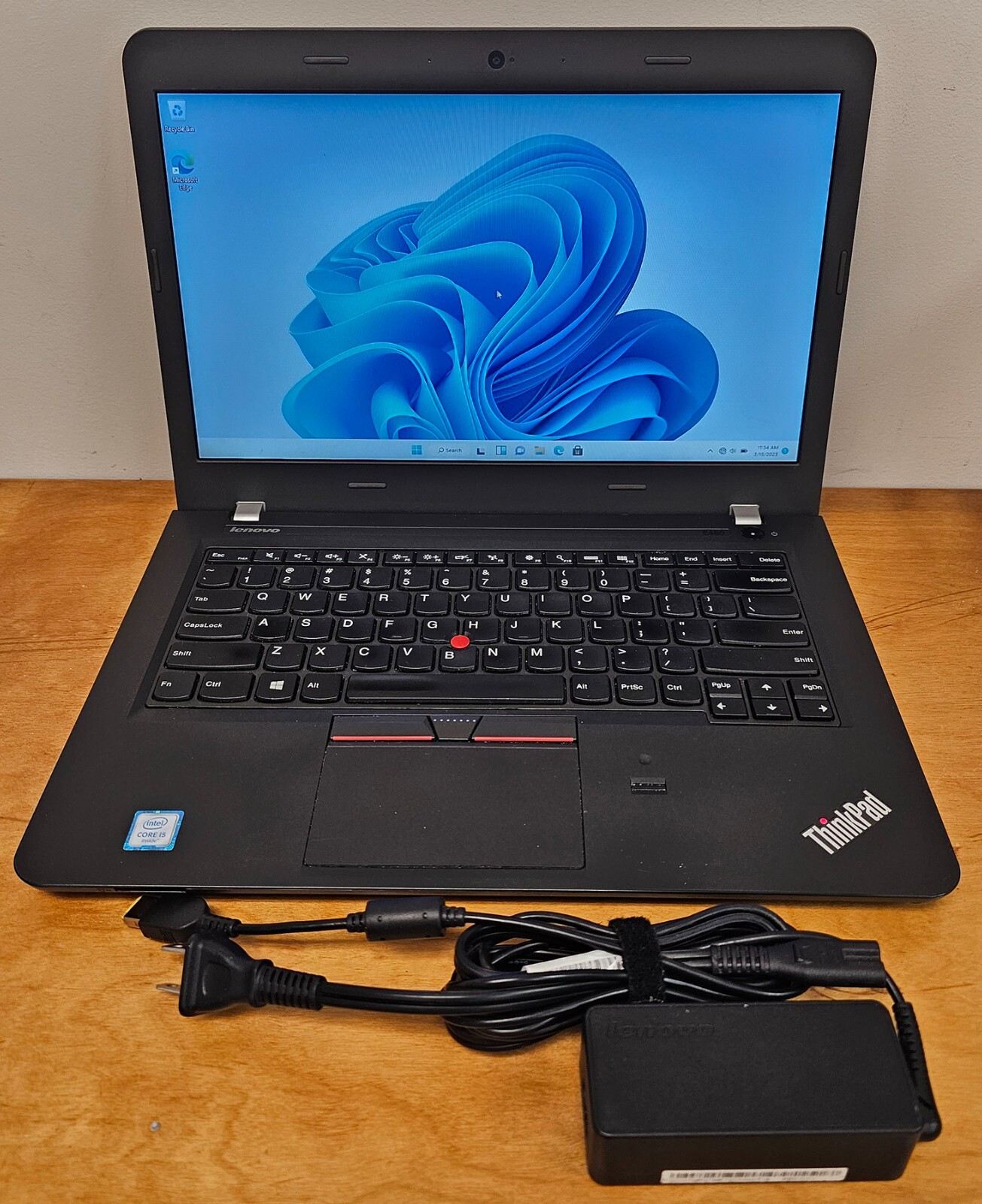 Lenovo Thinkpad E460 14″ Laptop Intel i5-6200U 2.30GHz 16GB 500GB SSD Win 11 Pro