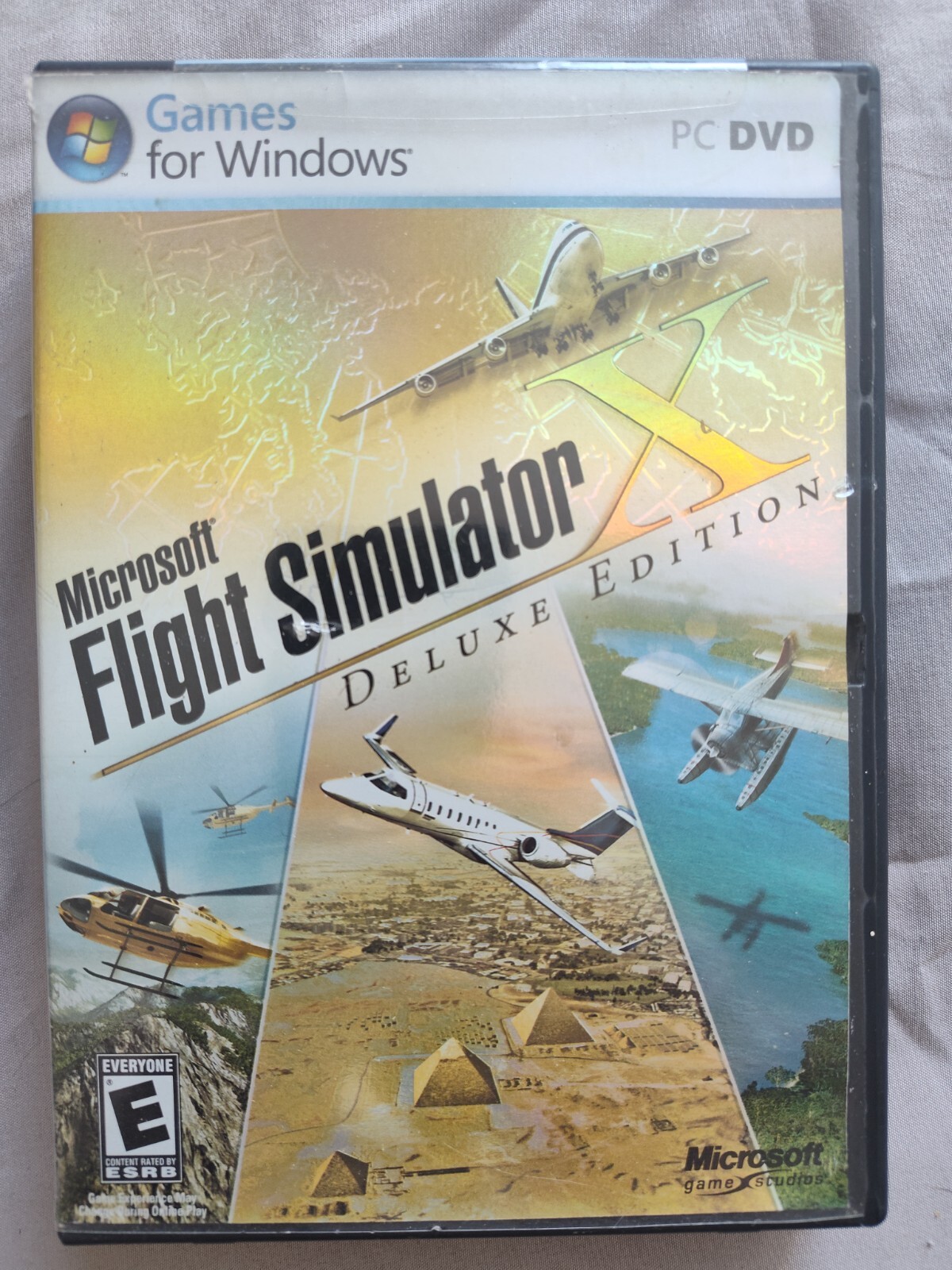 Microsoft Flight Simulator X: Deluxe Edition (PC, 2006) Complete in Case