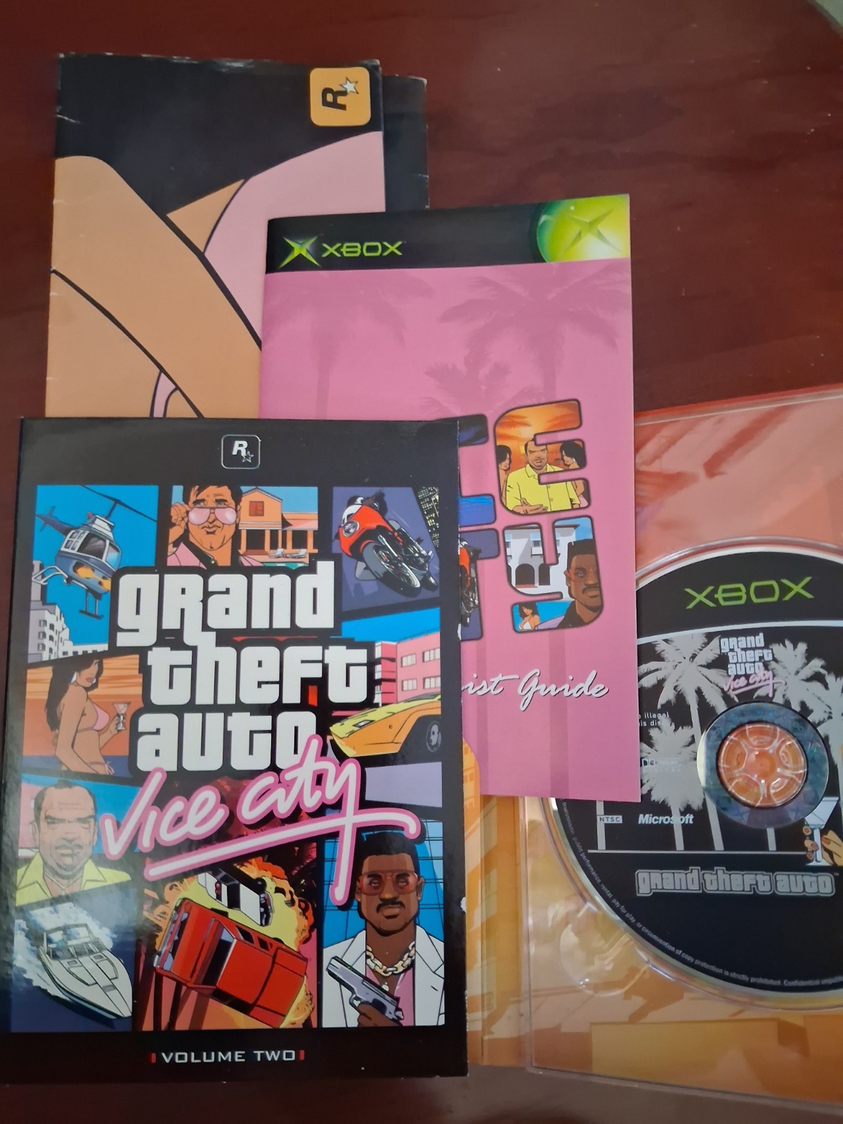 Rockstar Games Grand Theft Auto: The Trilogy w/ Manual M 2005 NTSC-U/C Xbox