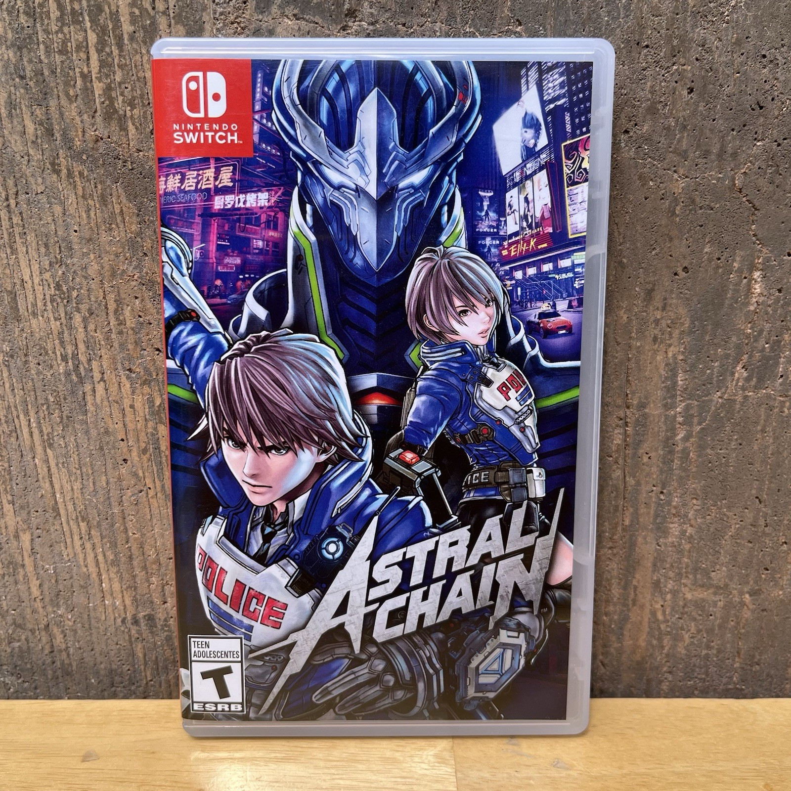 EUC NINTENDO SWITCH ASTRAL CHAIN Game+Case Rated T Teen
