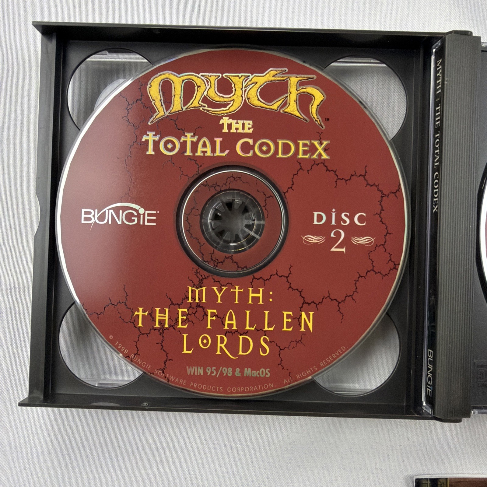 Myth: The Total Codex Big Box + 3 CDs & Jewel Case CD-Rom 1999 Windows 98/99/NT