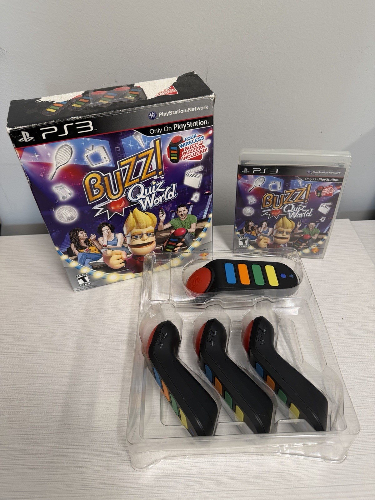 Sony Buzz! Quiz World (PS3, 2009, T) w/4 Wireless Buzzers! Very Good! CIB!