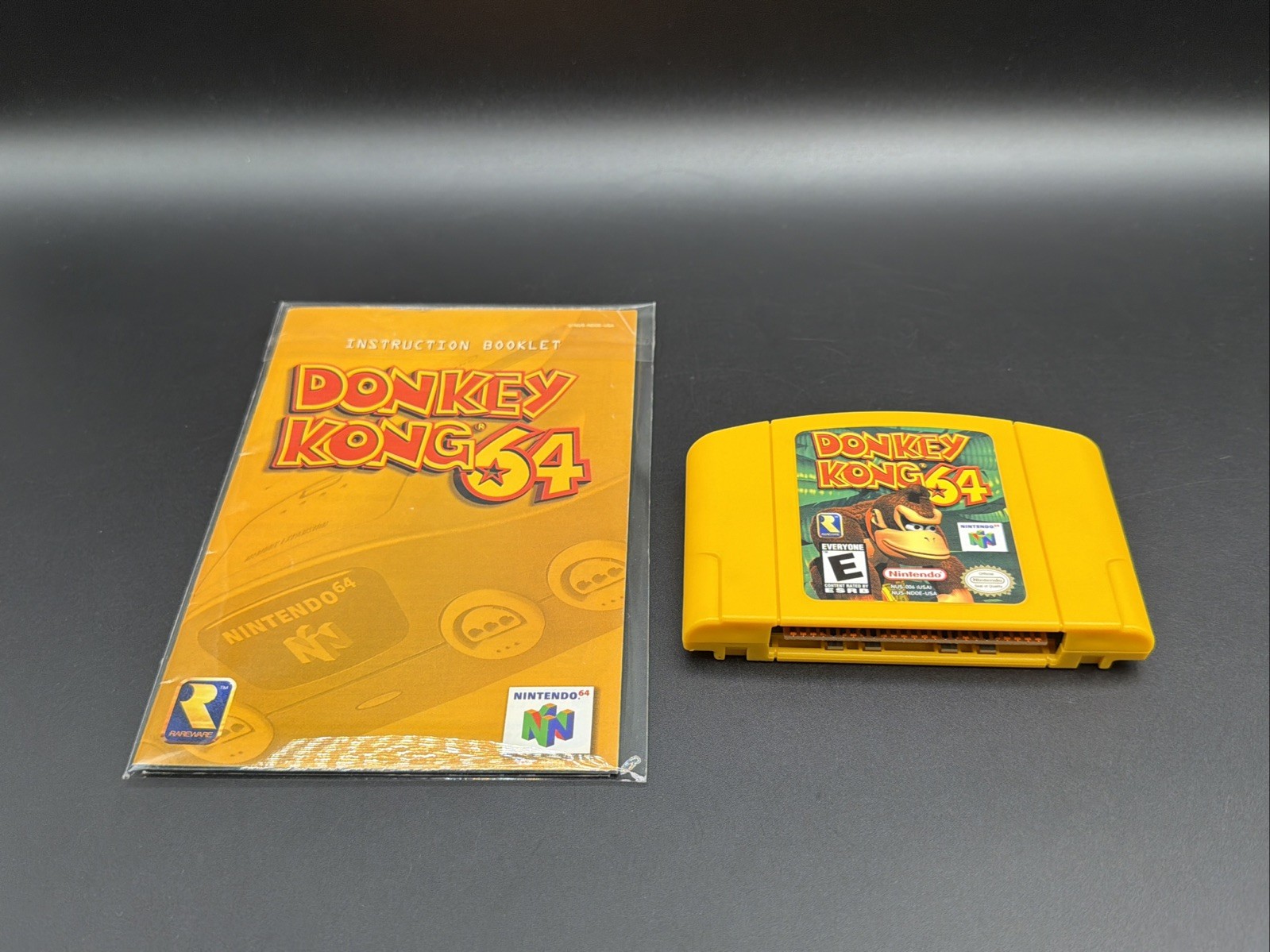 Donkey Kong 64 (Nintendo 64 N64, 1999) w/ Manual, Yellow Cartridge DK64