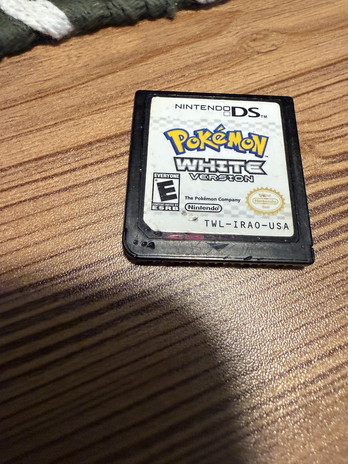 Pokemon White Version (Nintendo DS, 2011)