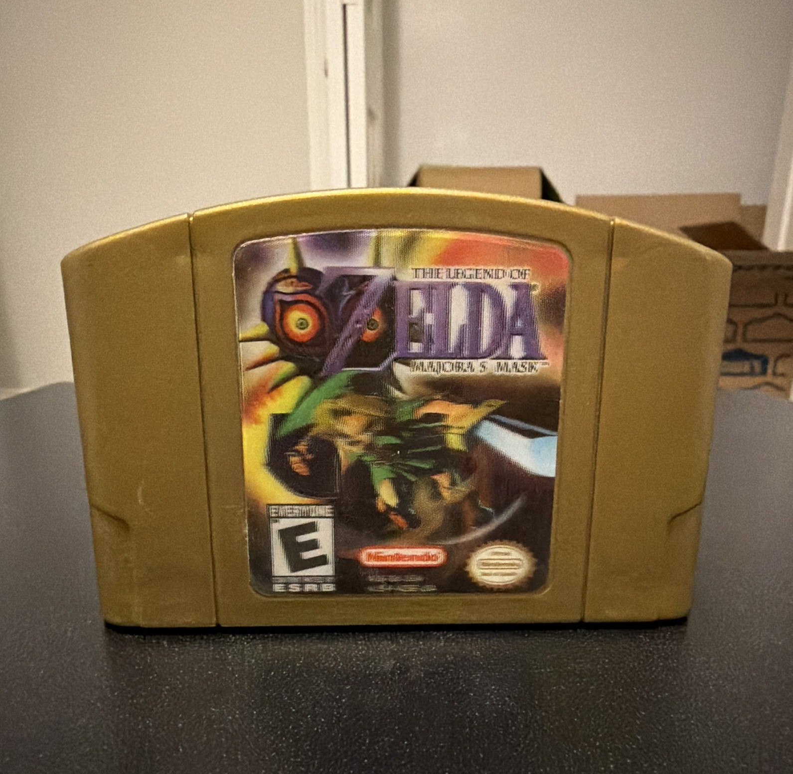 Nintendo 64 the Legend of Zelda: Majora’s Mask Gold Holographic