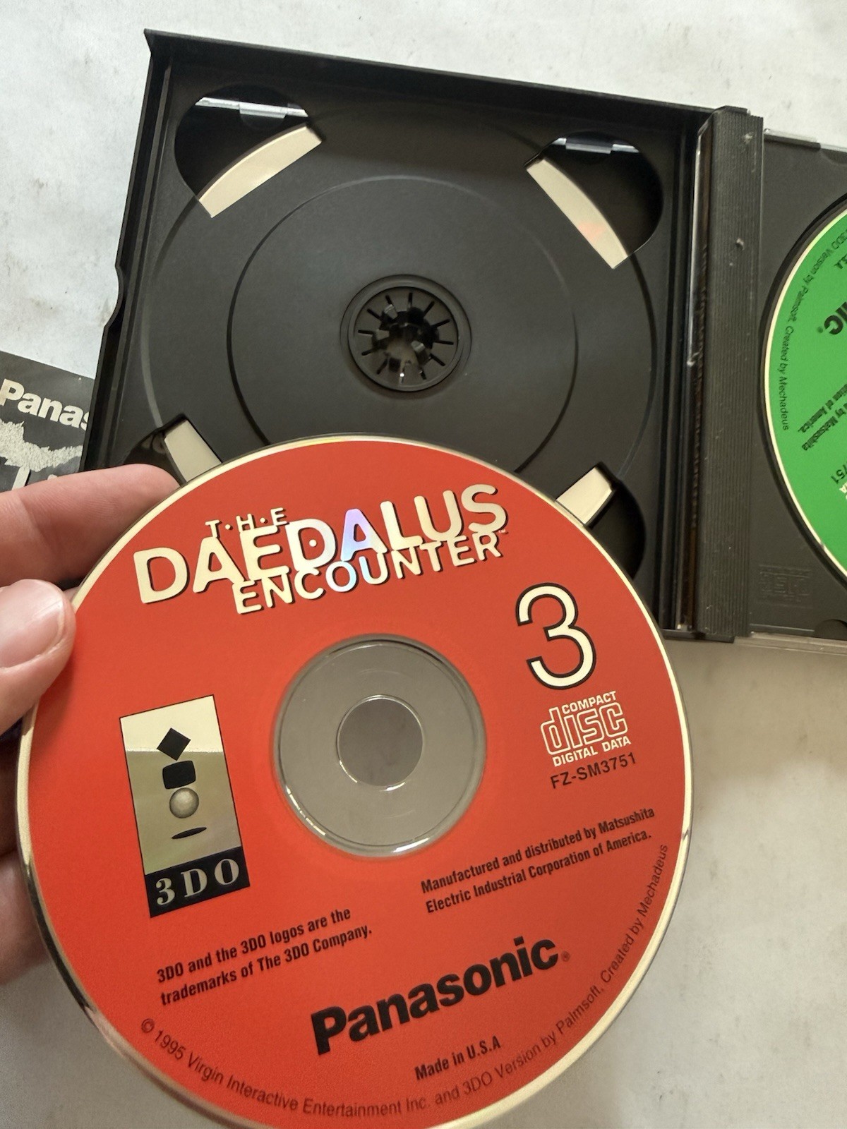 Daedalus Encounter (3DO) Authentic Disc in Jewel Case – Some Cracks