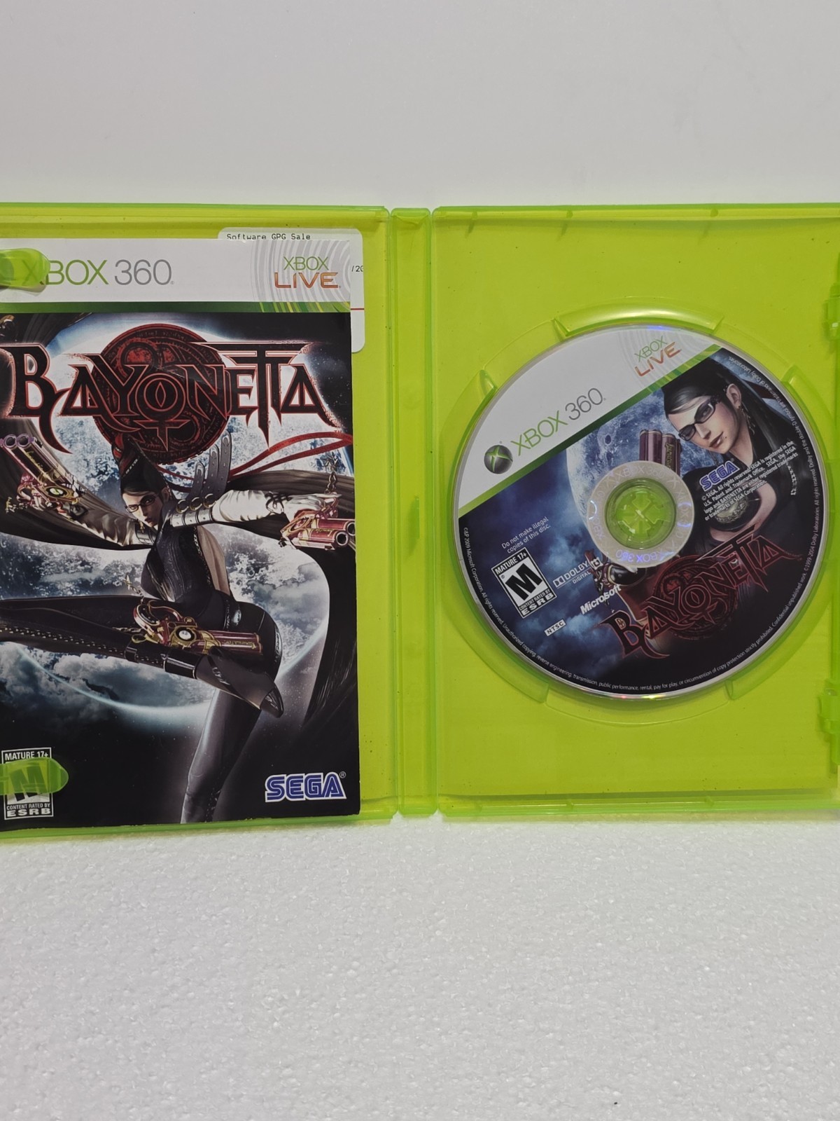 Bayonetta (Microsoft Xbox 360, 2010) Complete Tested Complete