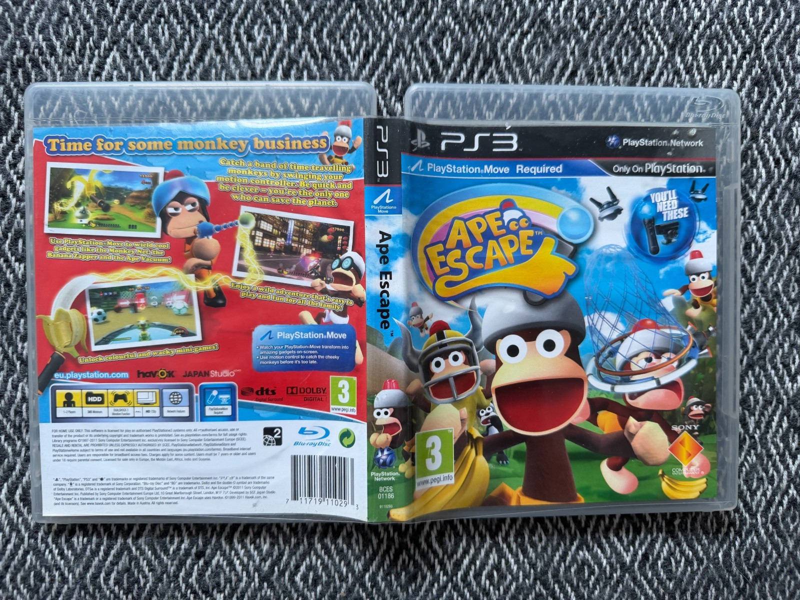 ps3 APE ESCAPE Game Move Required (Works In USA) REGION FREE PAL