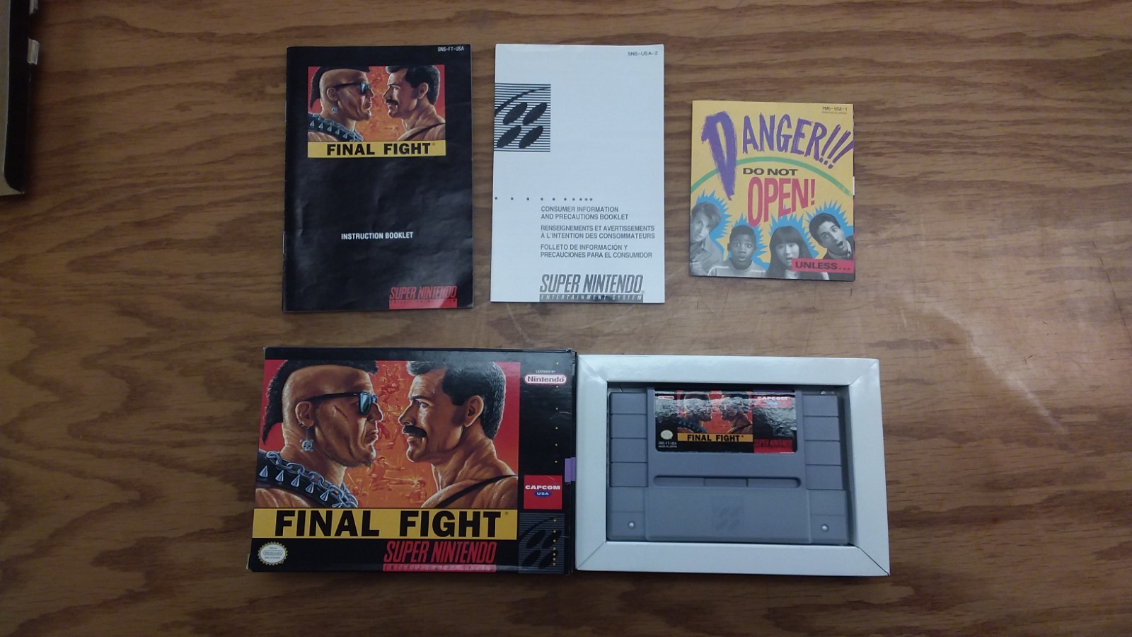 FINAL FIGHT (Super Nintendo, 1991) Near CIB NO WARRANTY CARD
