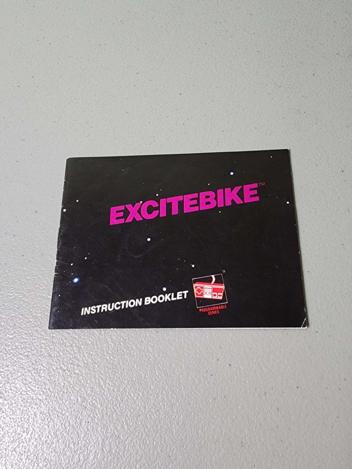 NES Excitebike (Nintendo NES, 1985) Complete CIB w/ Game Manual Box – Tested