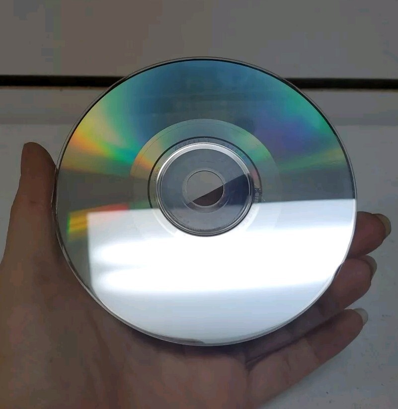 Industrial Spy: Operation Espionage (Sega Dreamcast, 2000) Disc Only – Tested
