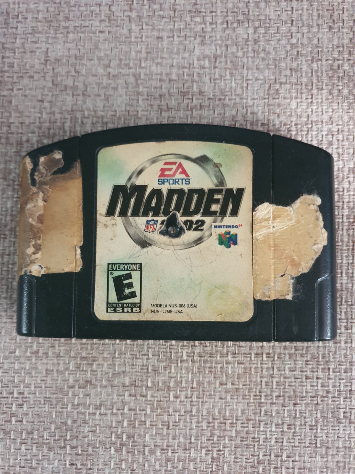 Madden NFL 2002 Nintendo 64 N64 Game Authentic Football 64 NUS-N2ME-USA NUS-006