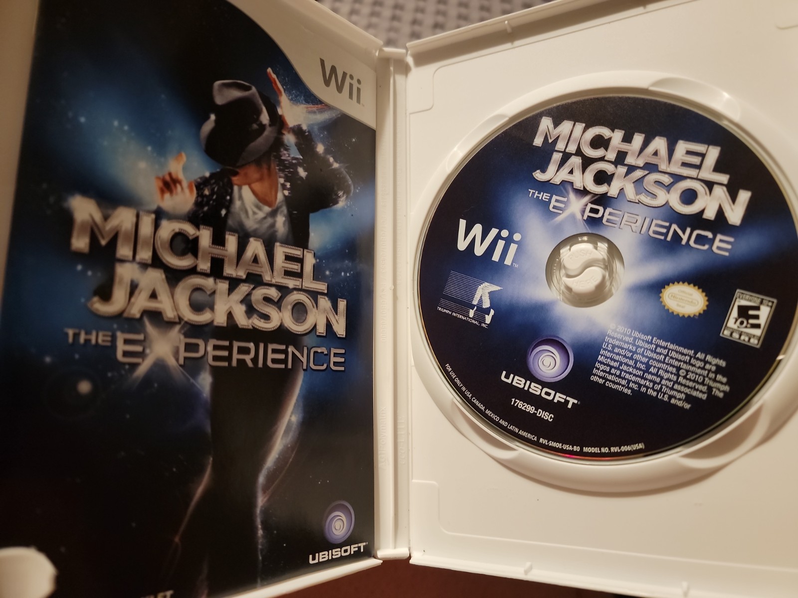 Michael Jackson: The Experience (Wii, 2010) CIB w/Manual Complete No Glove
