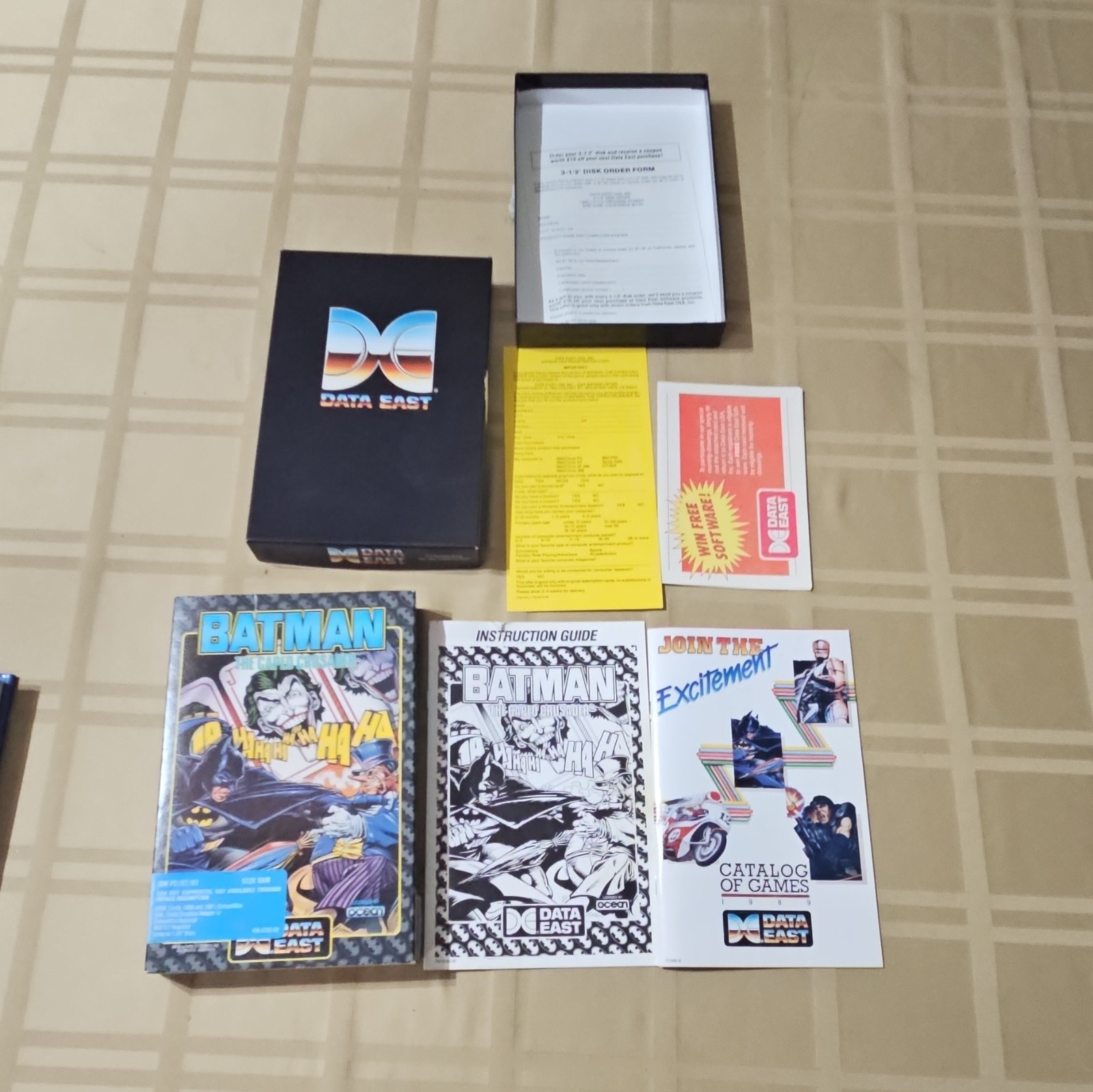 Data East Batman: The Caped Crusader PC Game (1988) Action/Adventure w/ Manual