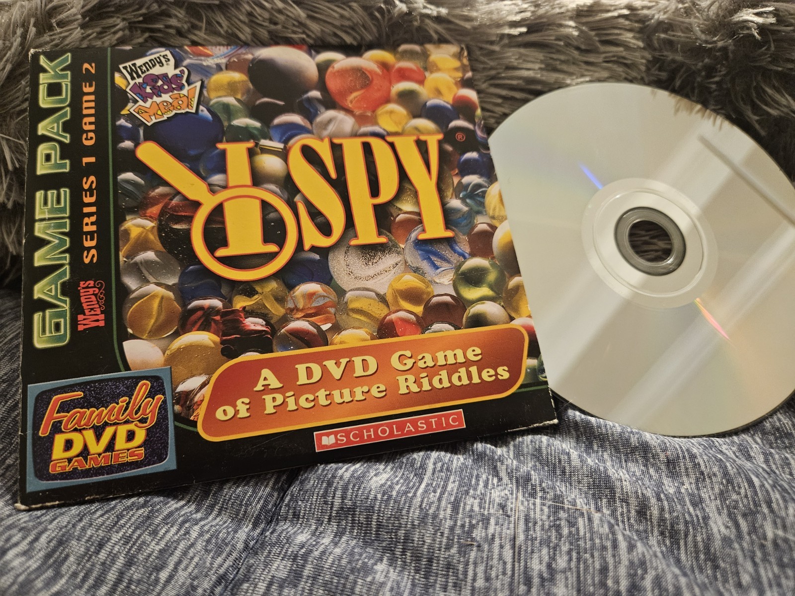 Scholastic I SPY DVD Game of Picture Riddles Wendys Kids Meal Series 1 Game 2