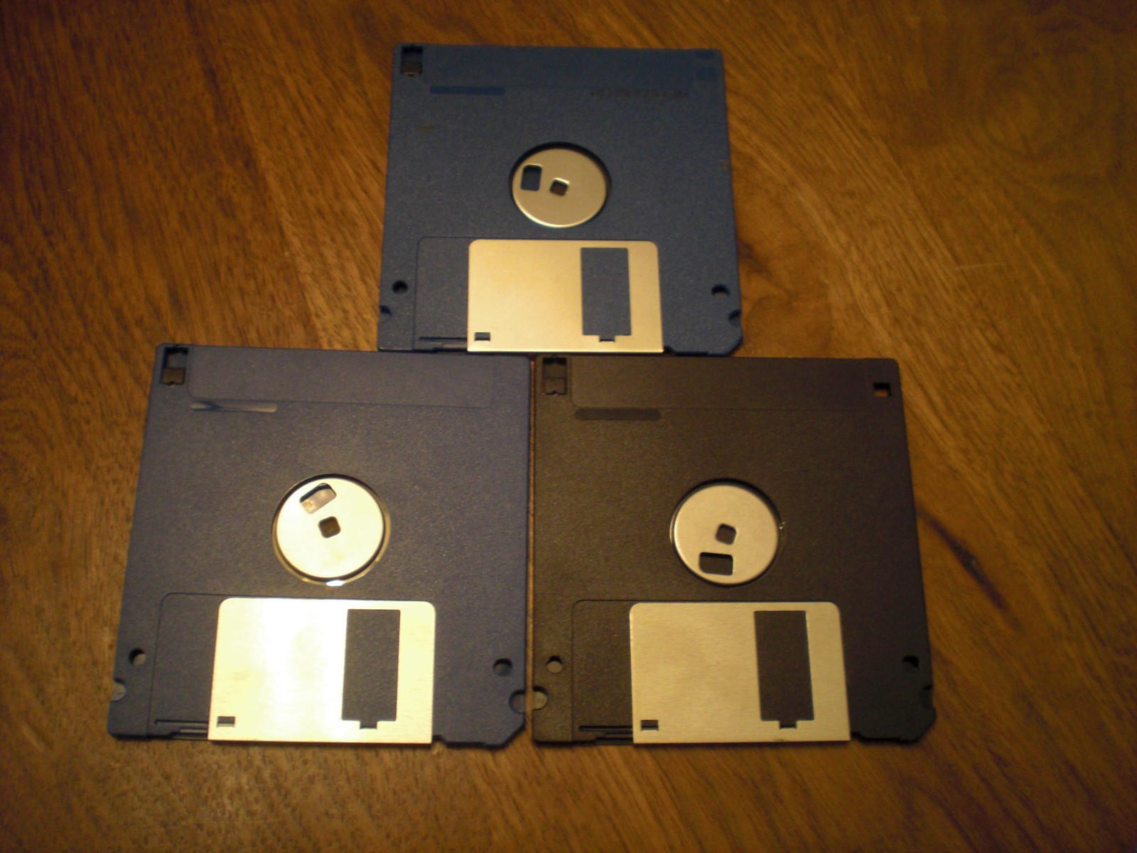 MAC SOFT Chess & Solitaire 3.5″ Floppy Disks Computer Games 1994-5 Wizardworks