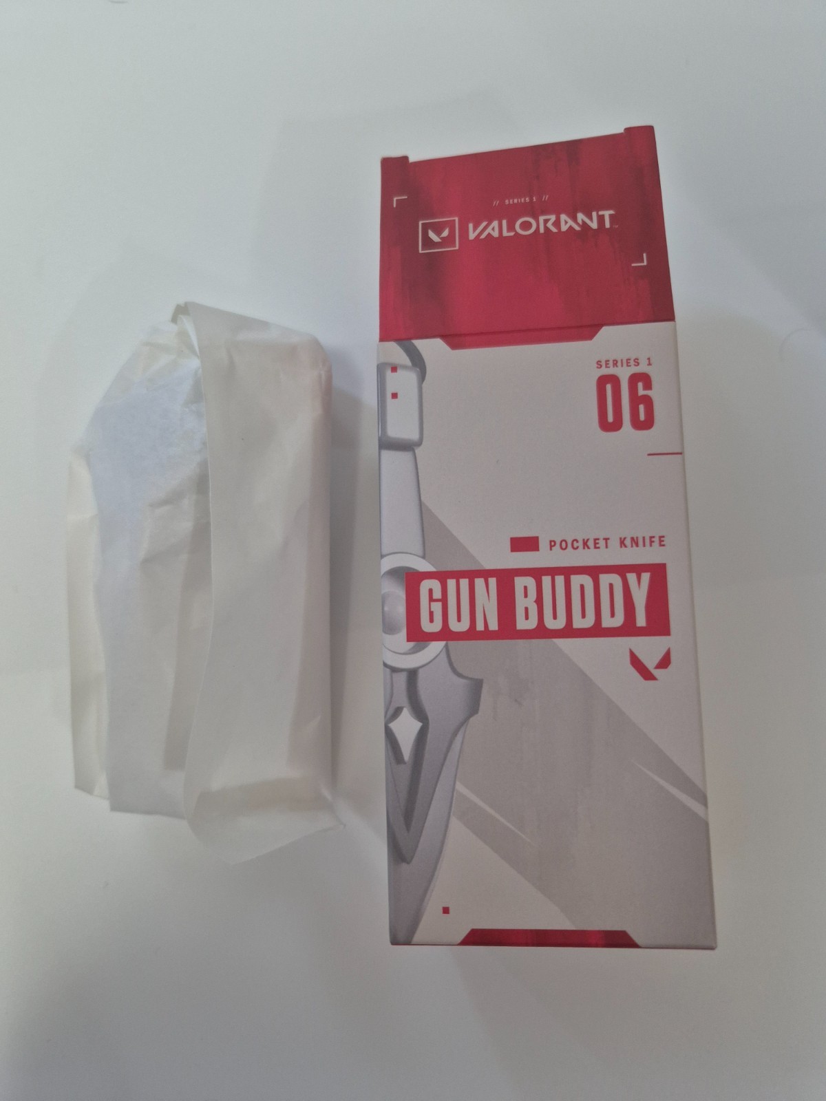 [3-Pack Set] Official Valorant Gun Buddy Series 1 – Pocket Knife & Luna Jett Toy