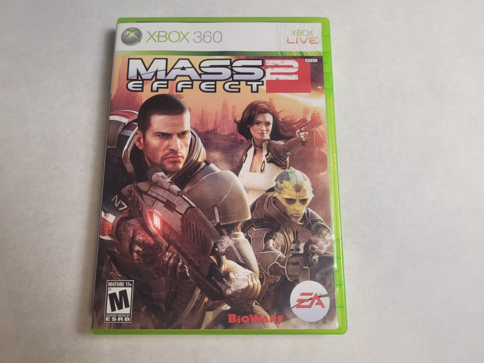 Mass Effect 2 USED TESTED and WORKING (Microsoft Xbox 360, 2010)