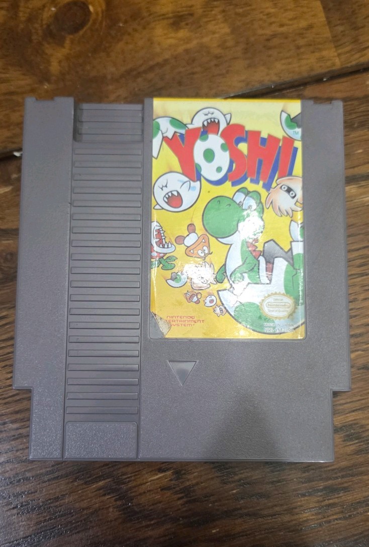 Yoshi Nintendo NES Game Cartridge Only