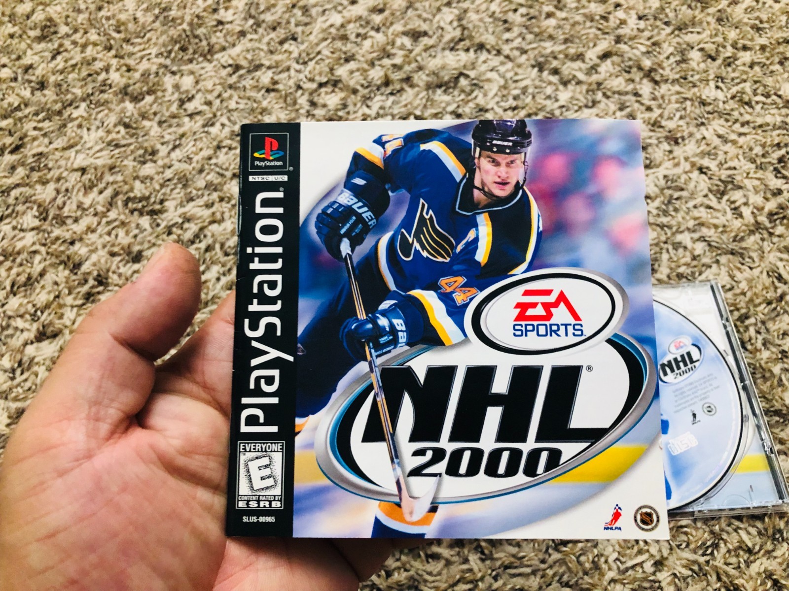 NHL 2000 (PlayStation 1, 2000) CIB COMPLETE W/ Reg Card TESTED