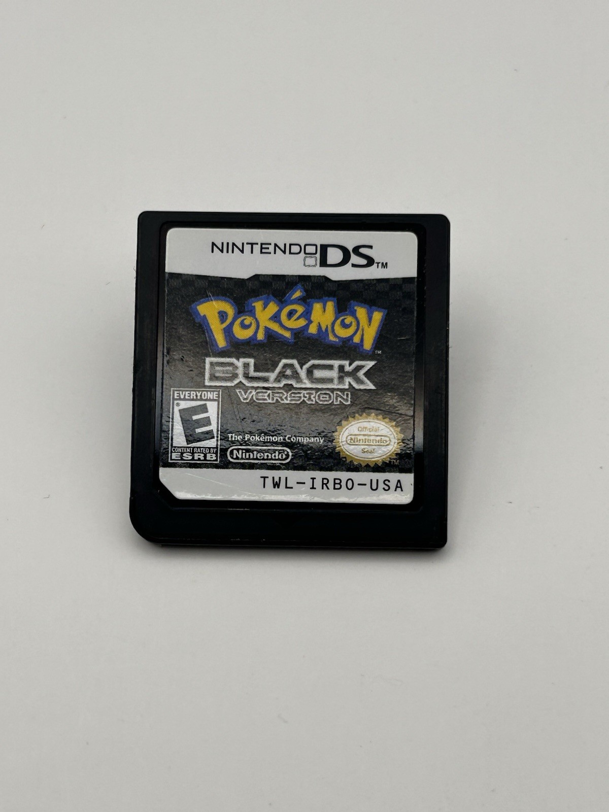 Pokémon Black and White Versions CIB Nintendo DS Authentic