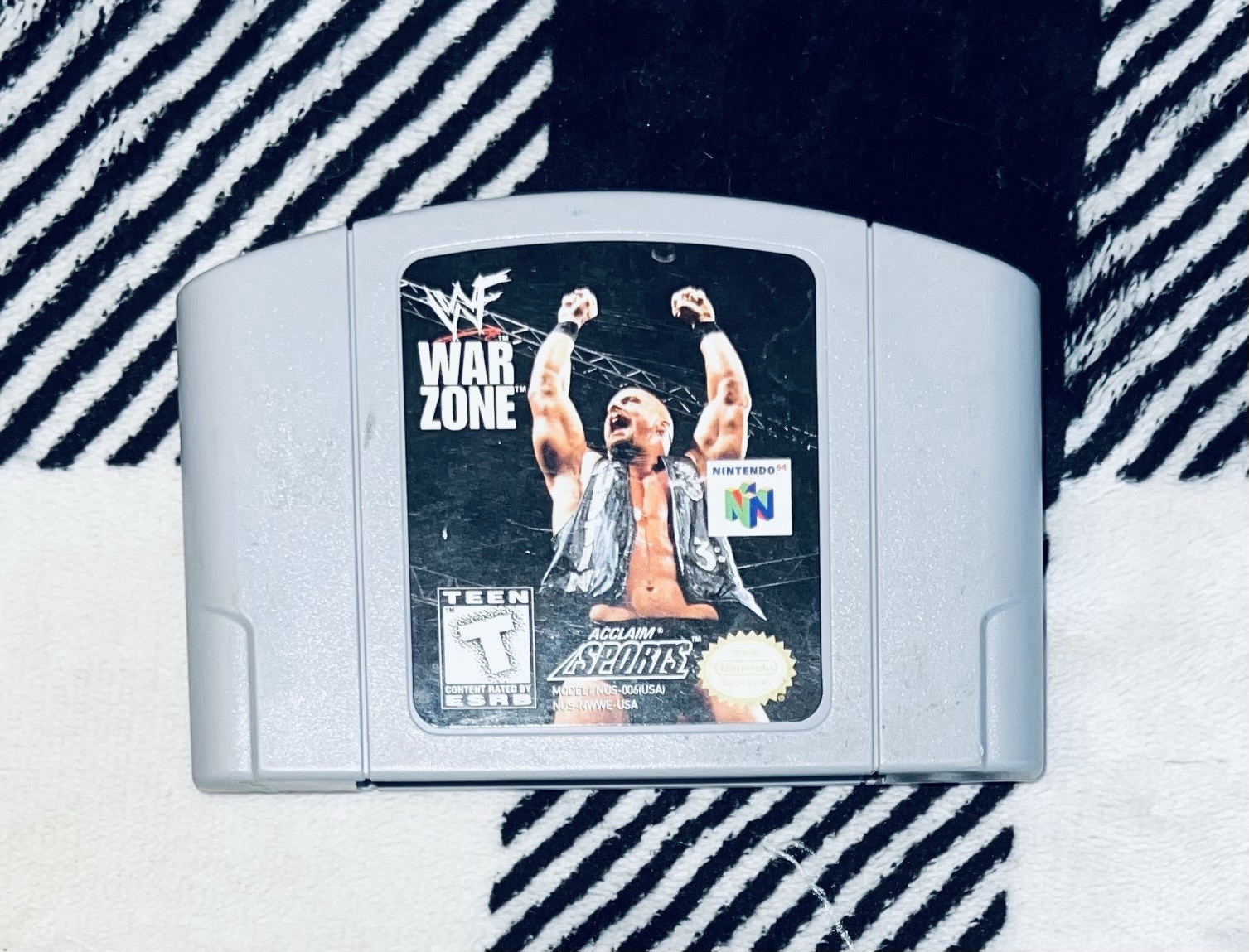 N64 WWF War Zone Nintendo 64 Fighting Wrestling Multiplayer Sports