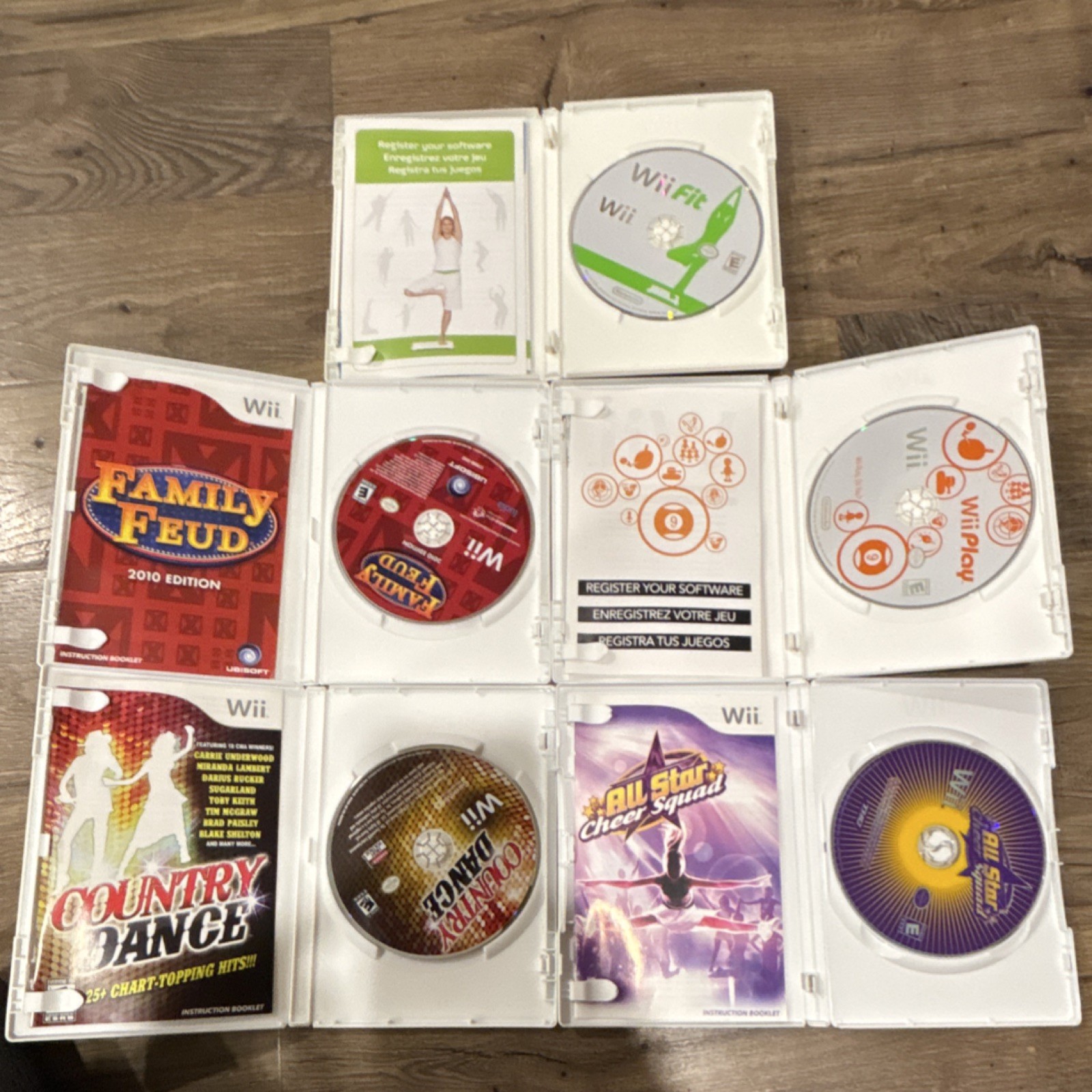 Nintendo Wii Game Bundle Assorted Games 5 Count Complete with Manuals, Tested