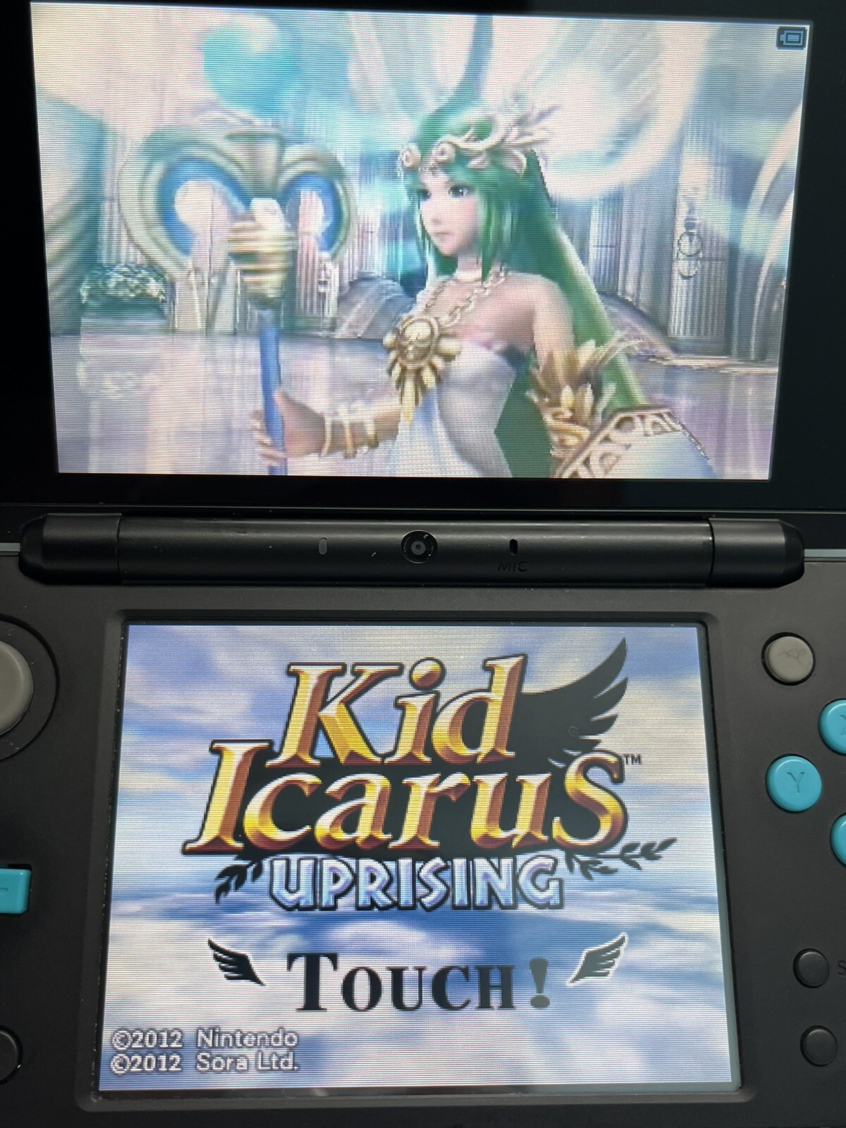 Kid Icarus Uprising (Nintendo 3DS) Complete Game Case Manual Cartridge CIB Only
