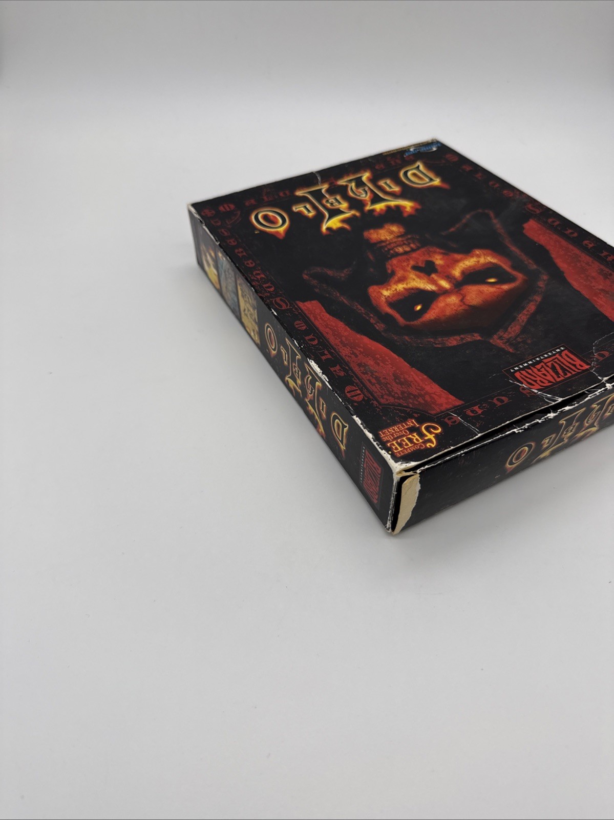 Diablo II 2 (PC, 2000) Original Big Box – Incomplete – Includes Manual & 1/3 CDs
