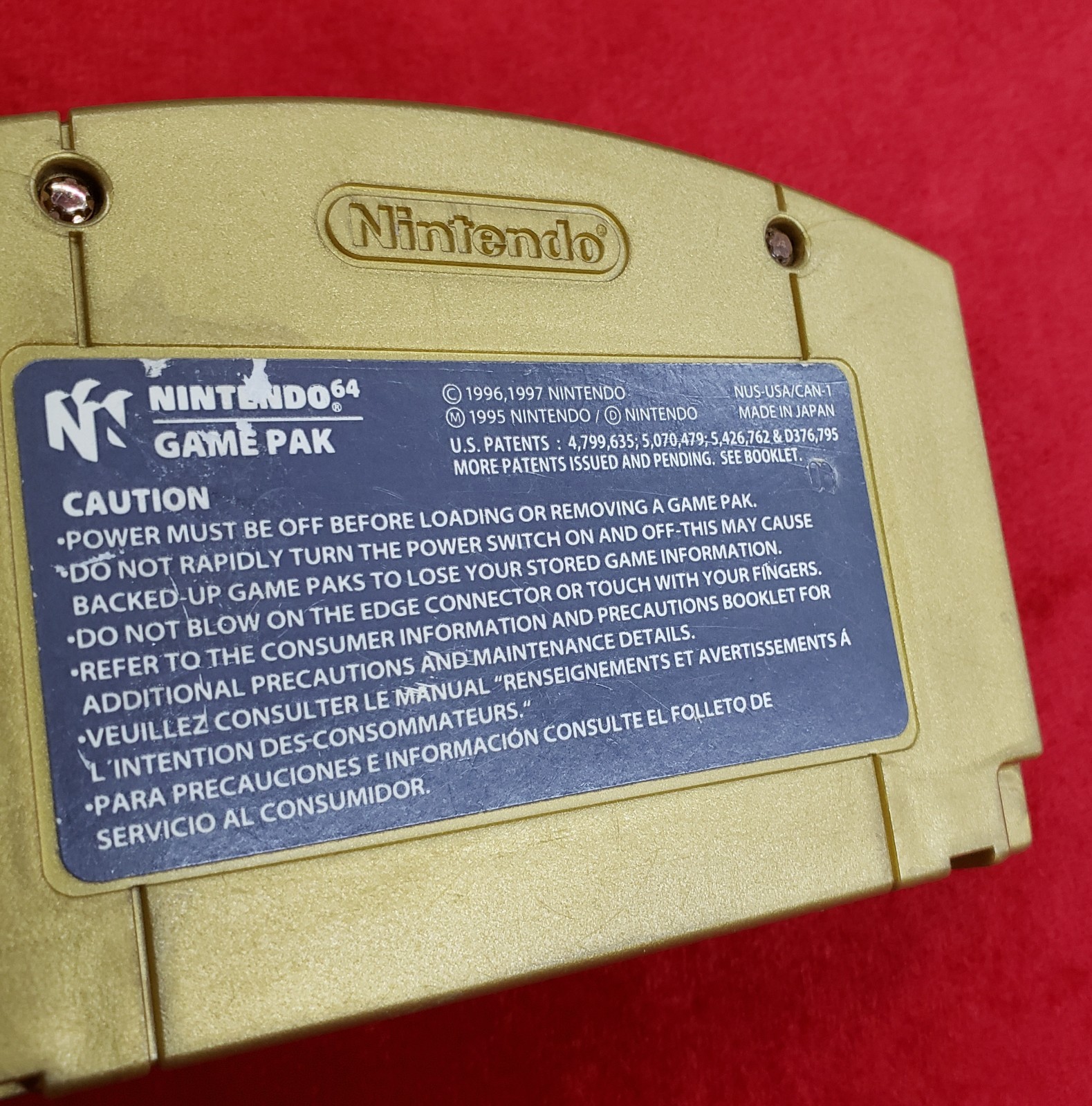 Legend of Zelda Majora’s Mask (Nintendo 64, N64 2000) Holographic – Broken Case