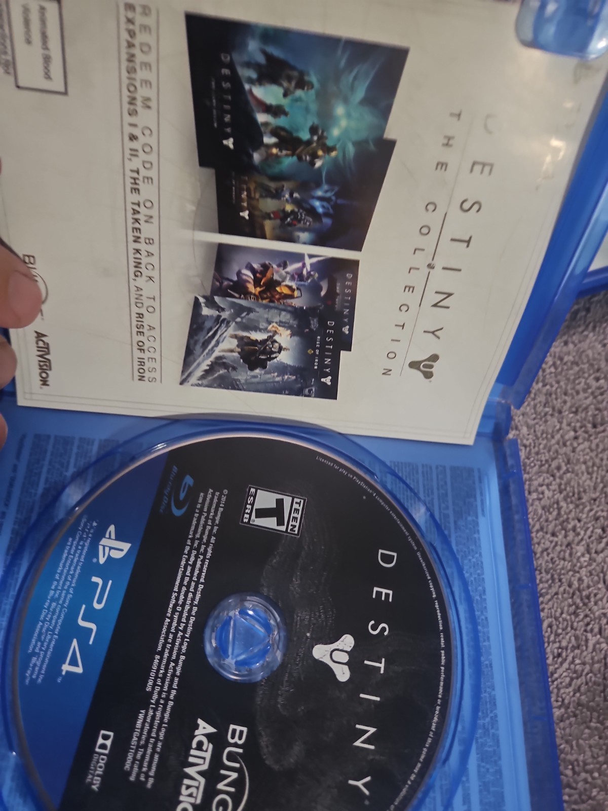 PS4 Bundle – Destiny 2 & Destiny The Collection