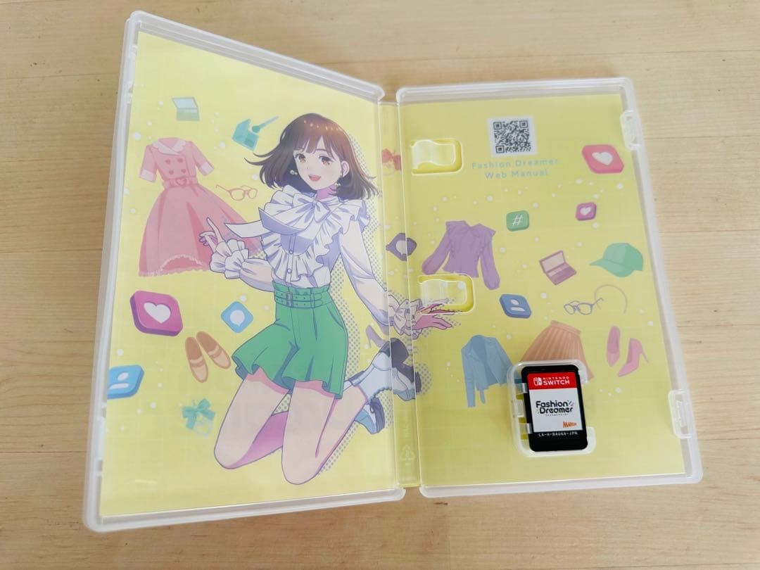 Nintendo Fashion Dreamer Switch Video Game 1 Player pre-owned condition
