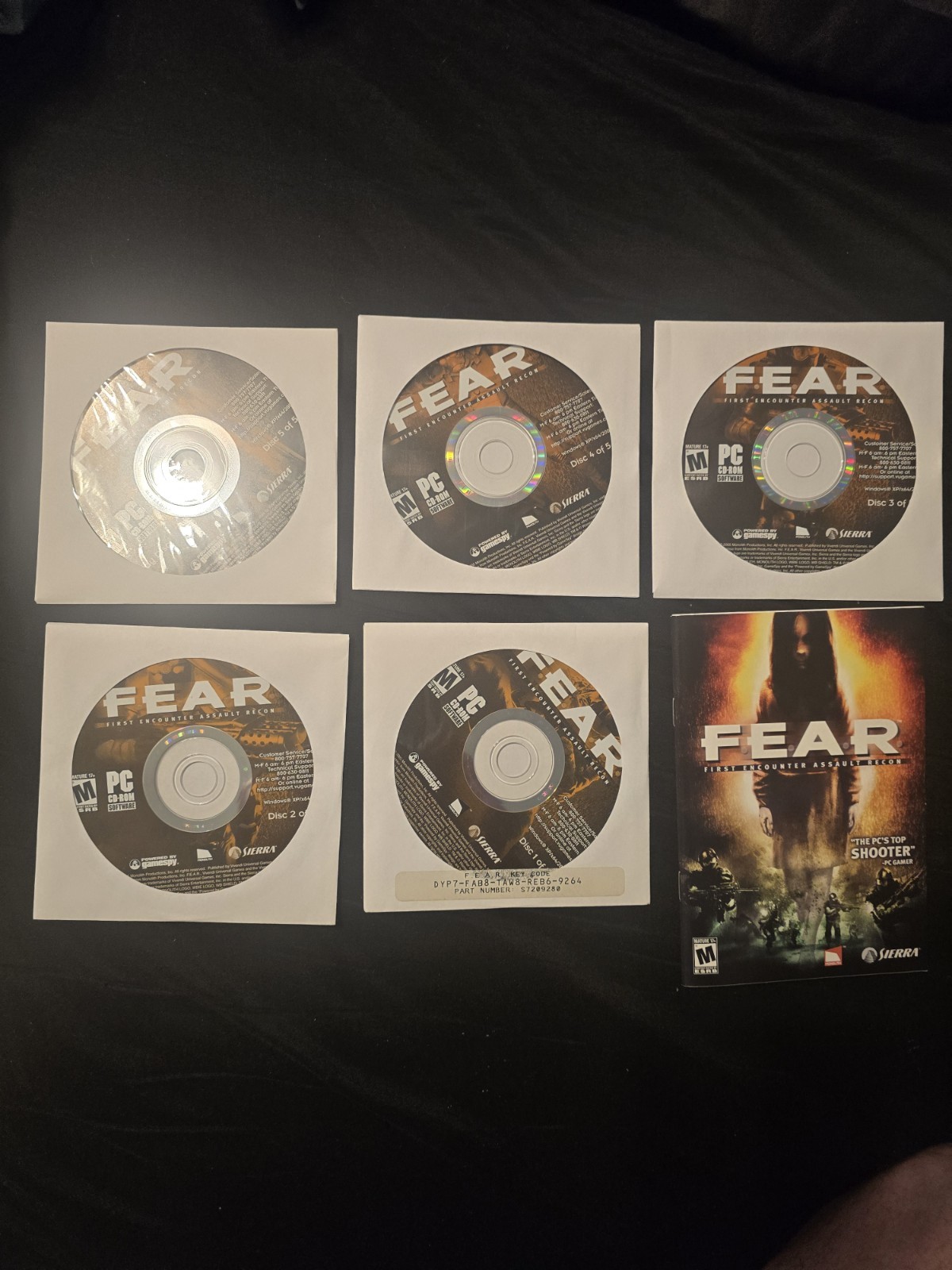 F.E.A.R.: First Encounter Assault Recon (PC, 2005)