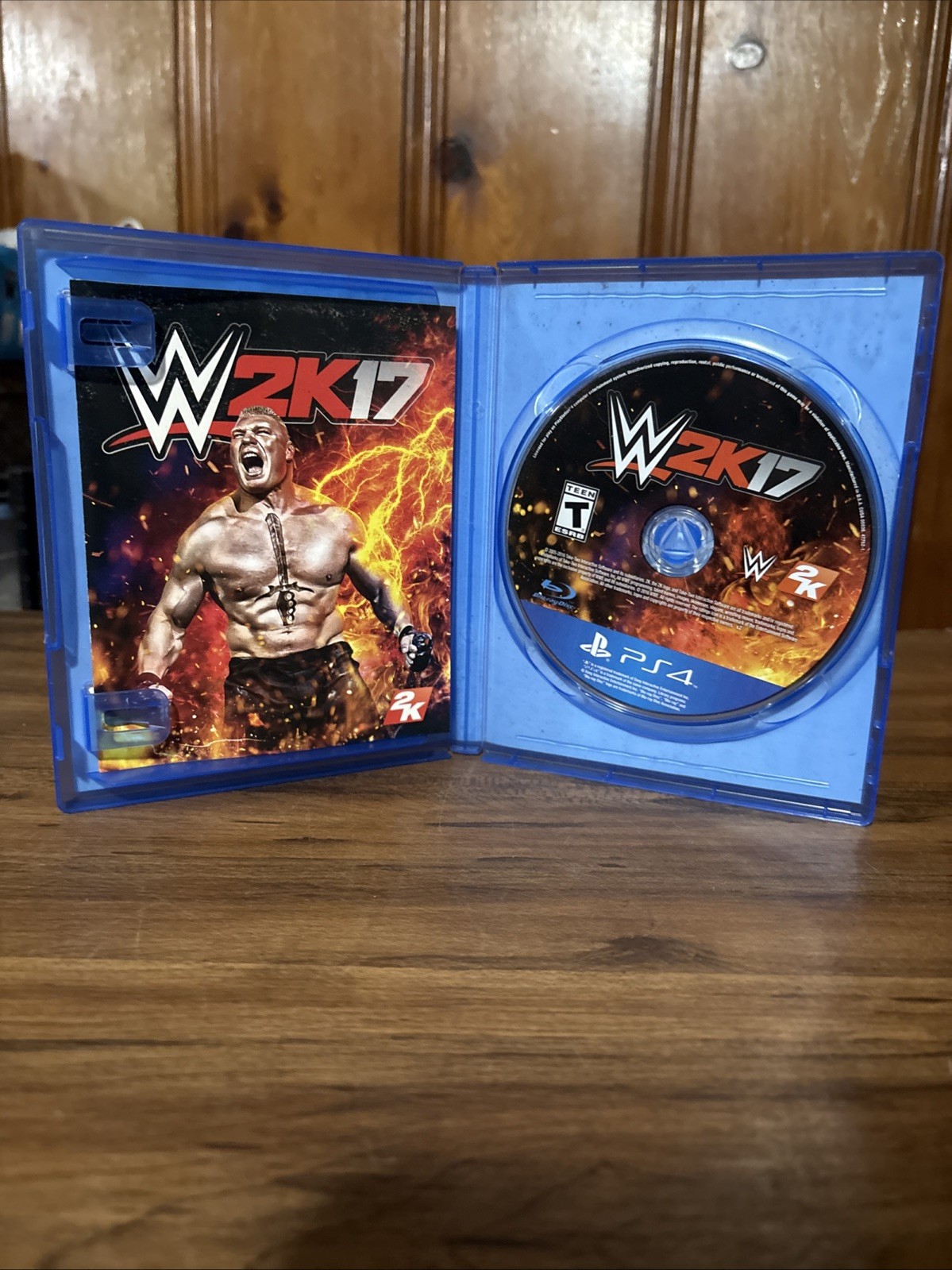 TESTED COMPLETE MINT DISC CIB W/ INSERT WWE 2K17 (Sony PlayStation 4, 2016) W2K