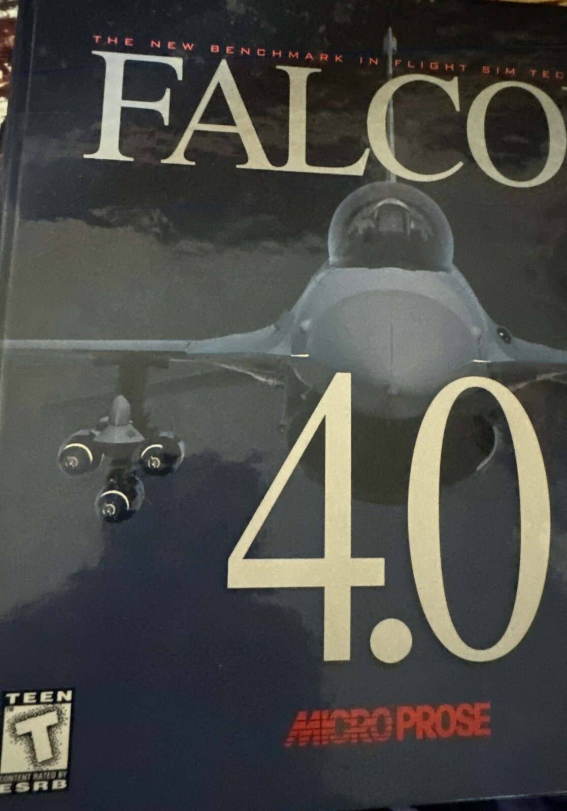 MicroProse Falcon 4.0 Flight Simulator-Squadron Leader Spec. Ed. Binder-complete