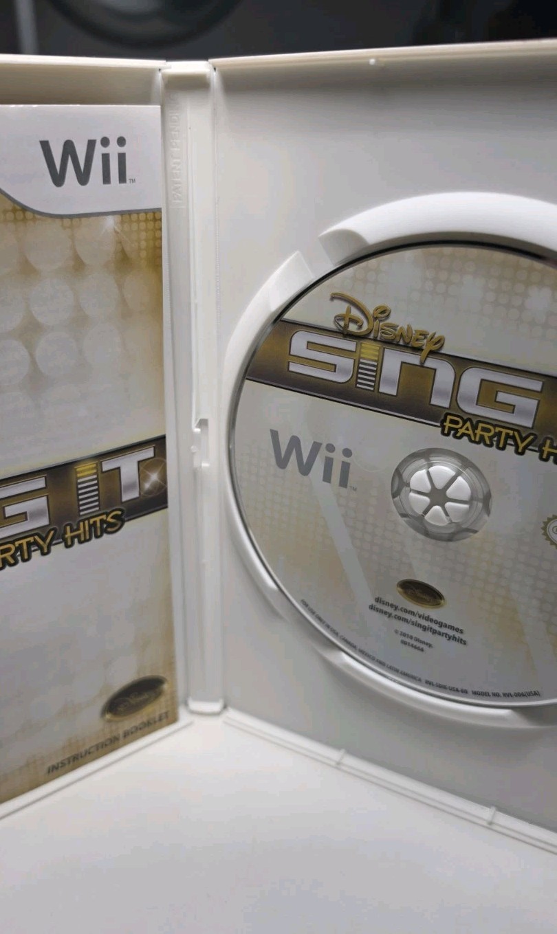 Nintendo Wii – 14 Game Lot Sports Music W/manuals and Cases All WORKING
