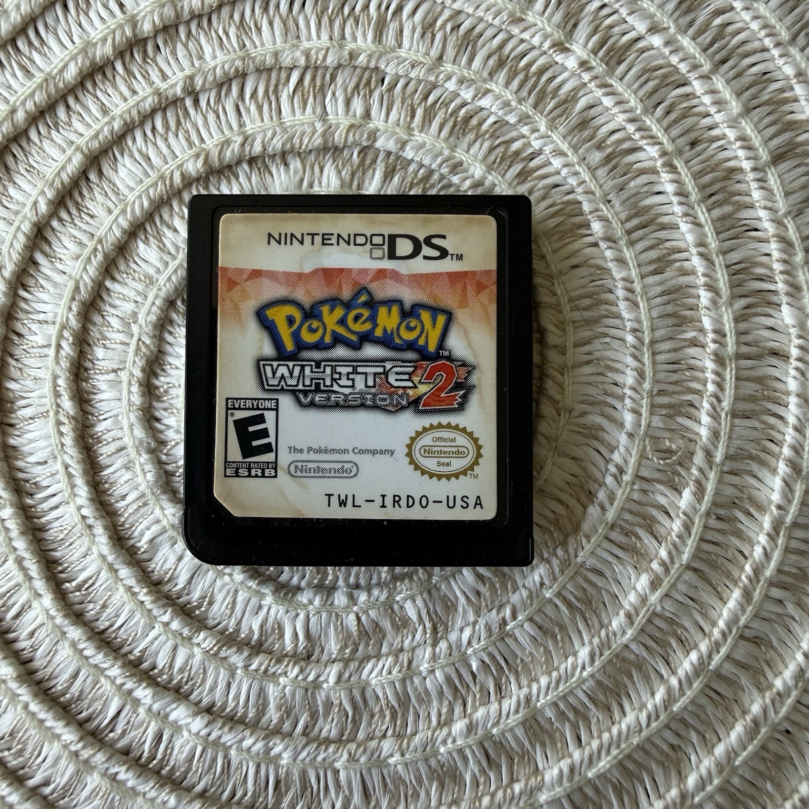 Pokemon White Version 2 for Nintendo DS Authentic Game Cartridge